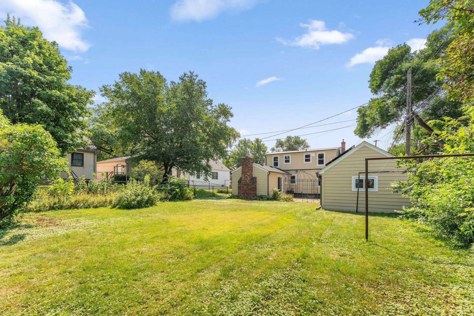 509 1st ST N, Hopkins, MN 55343