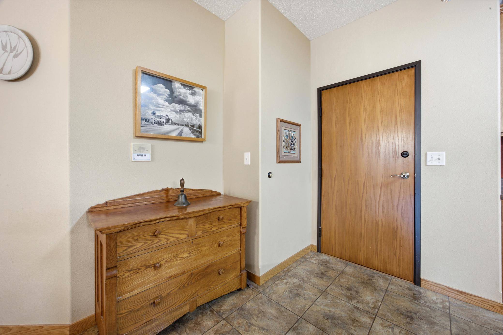 203 6th ST S #101, Moorhead, MN 56560