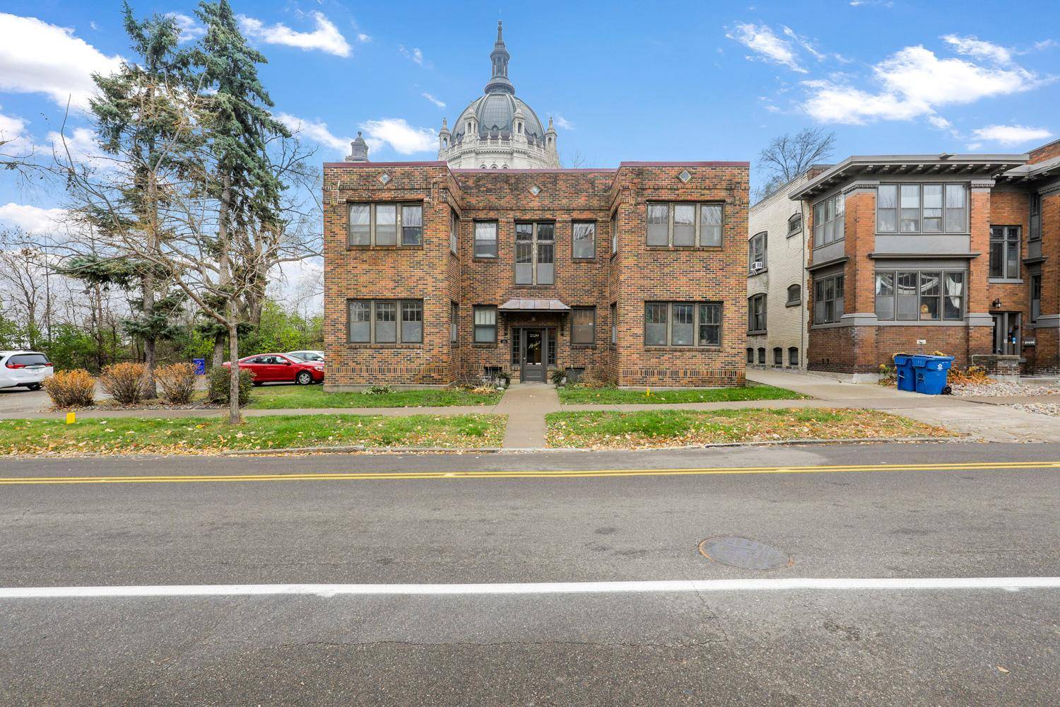 220 Marshall AVE #3, Saint Paul, MN 55102
