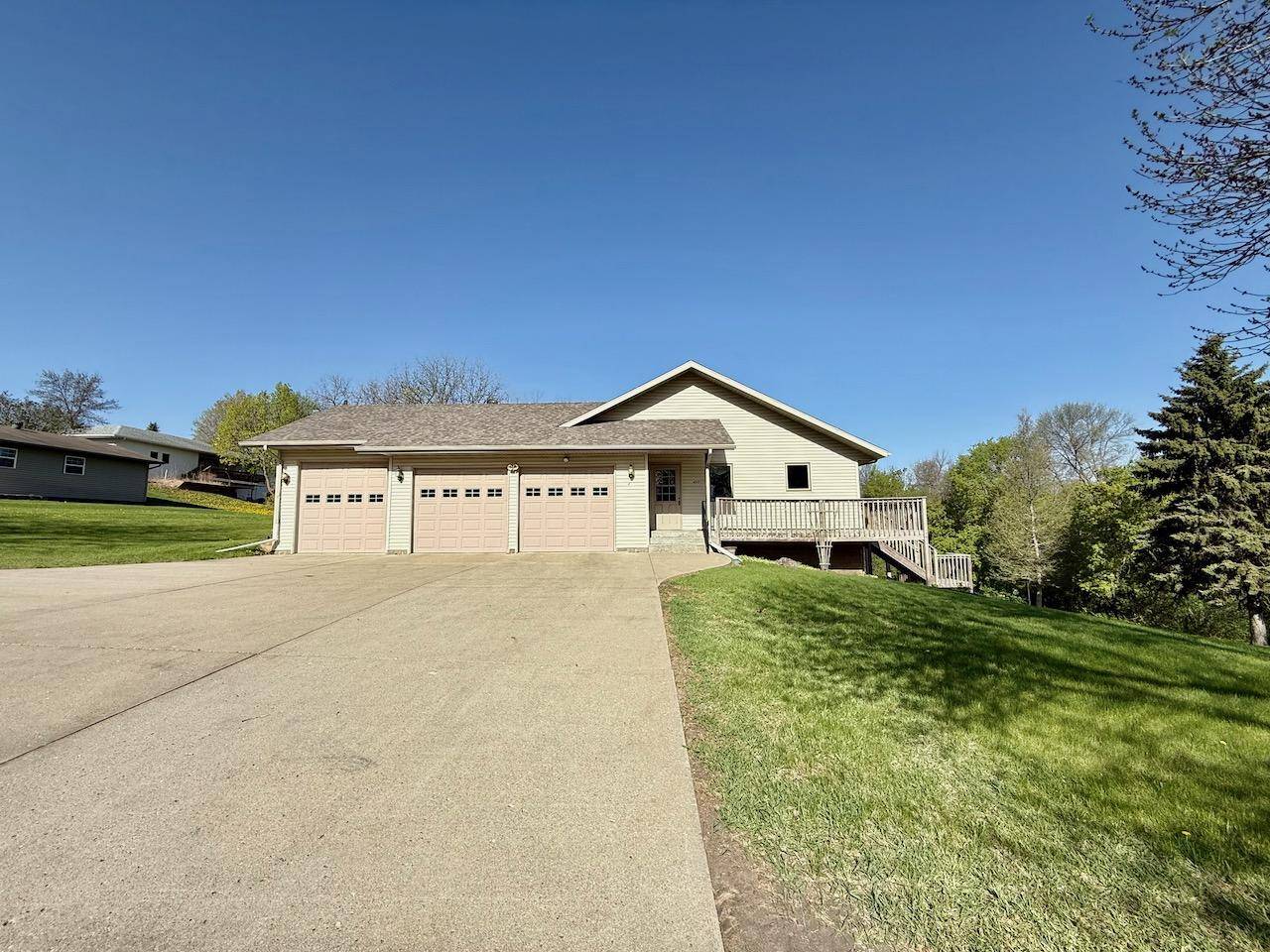 1400 S Cascade ST, Fergus Falls, MN 56537