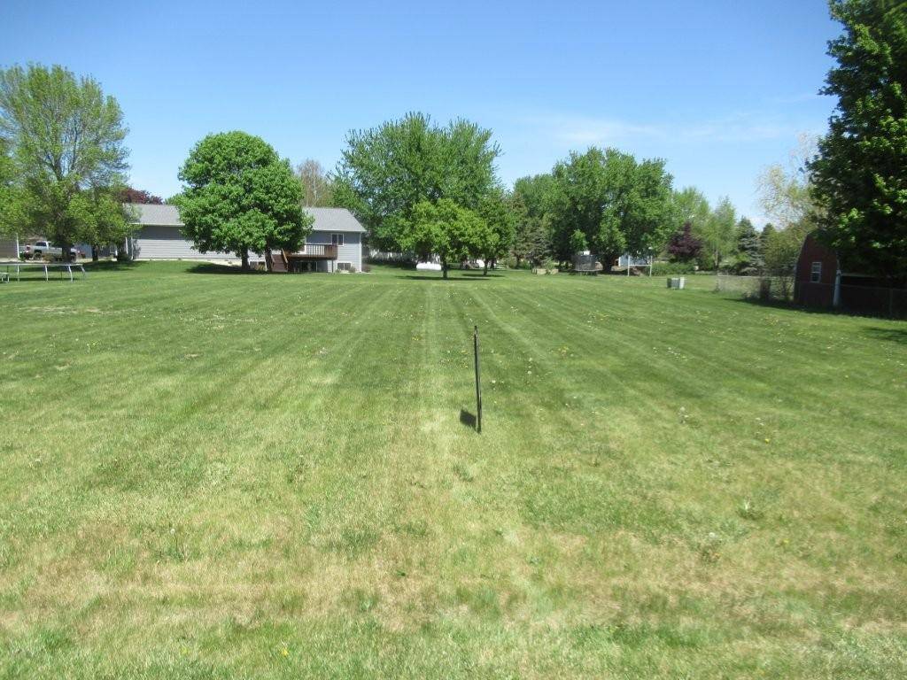 TBD E 7th ST, Hills, MN 56138