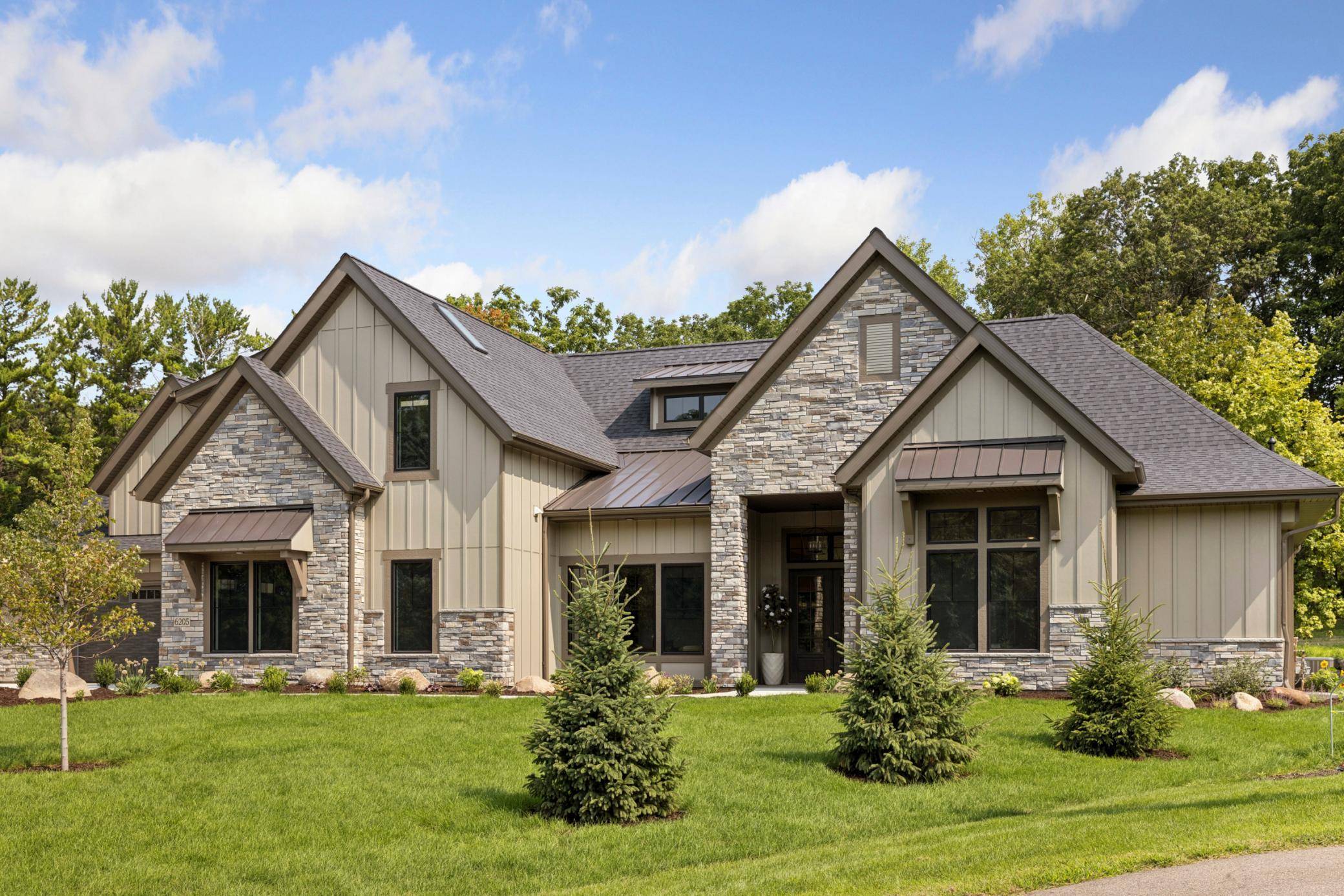6205 Hillside RD, Edina, MN 55436