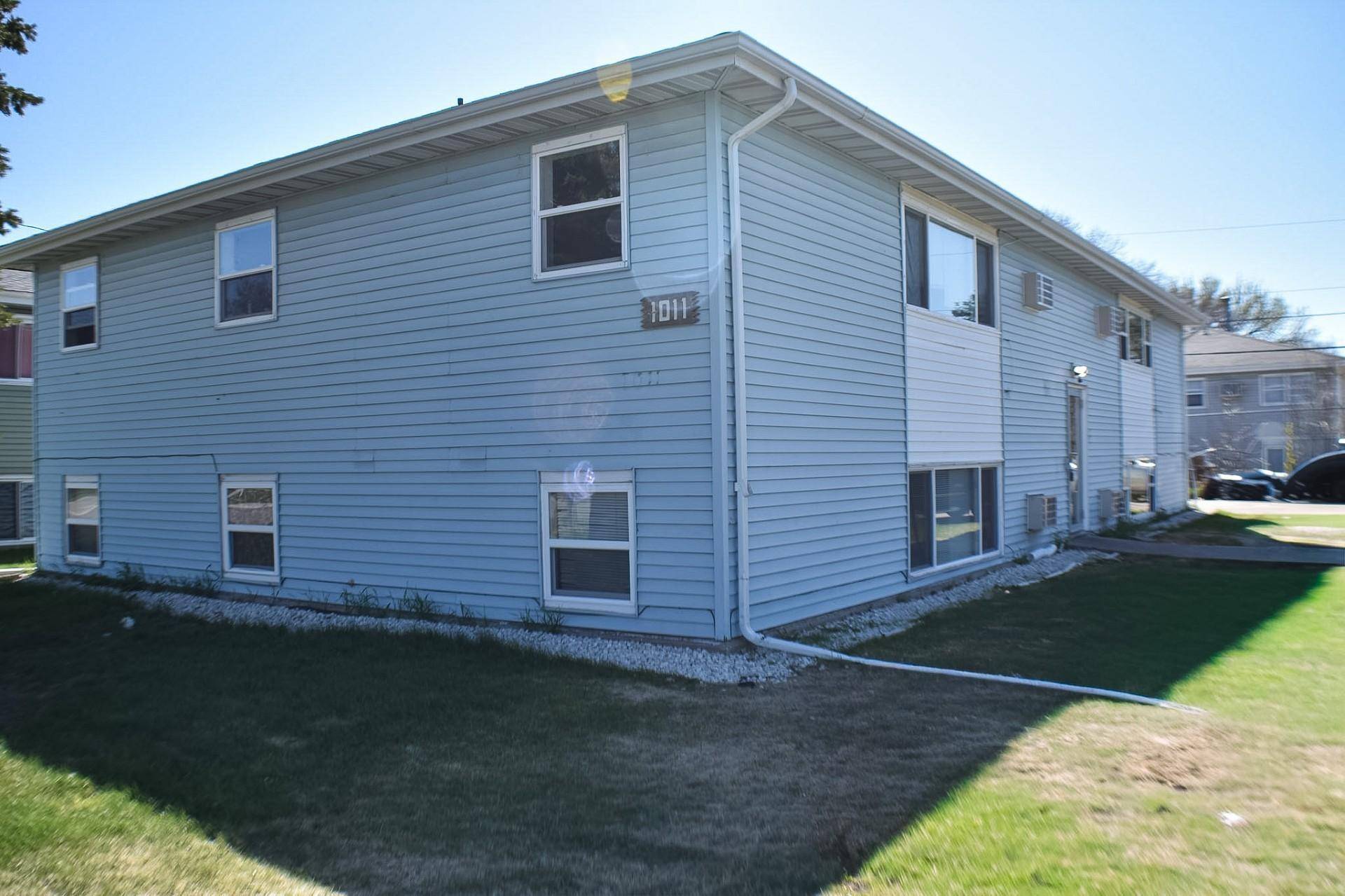 1011 19th ST S, Moorhead, MN 56560
