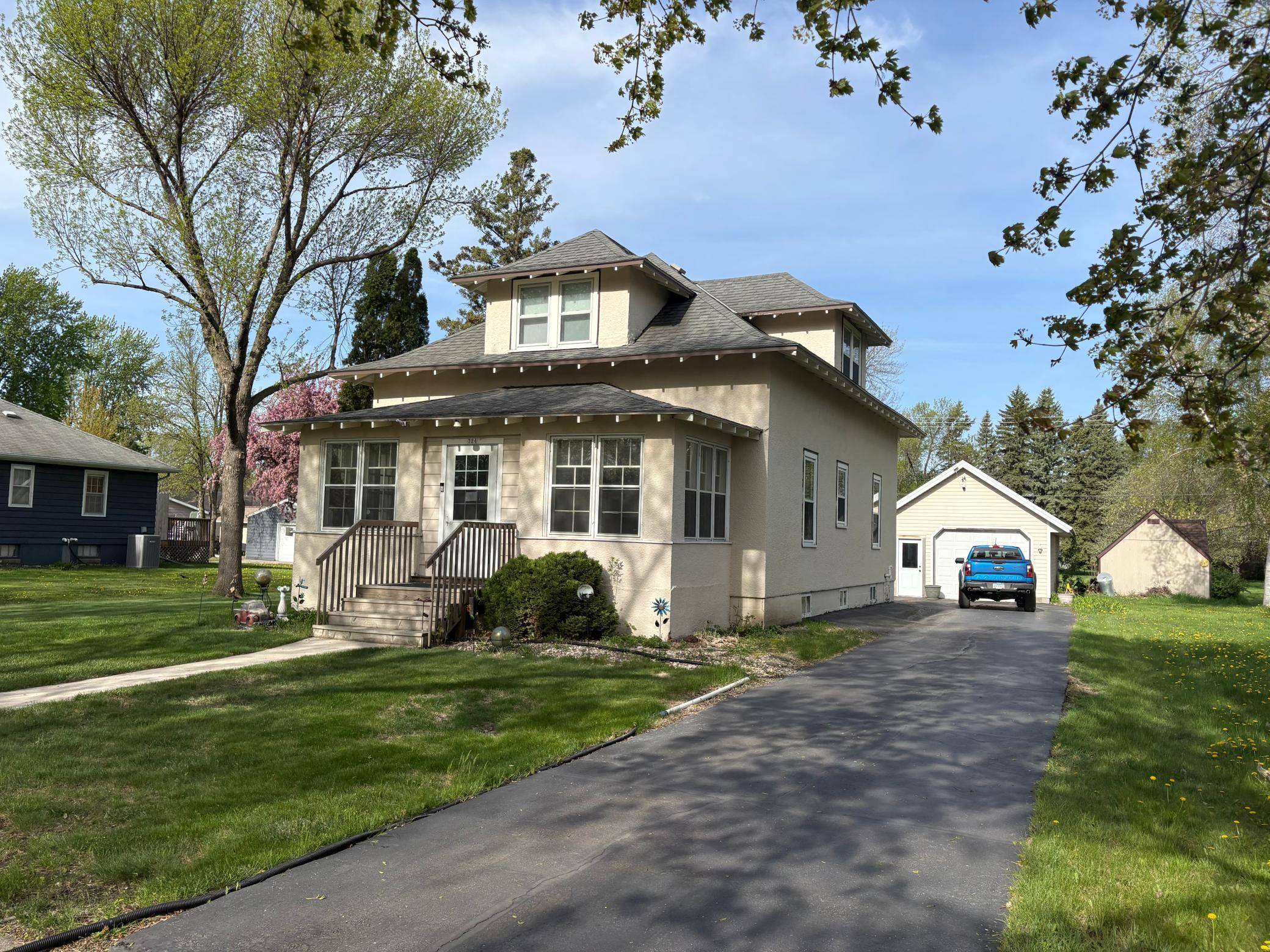 724 12th ST S, Benson, MN 56215