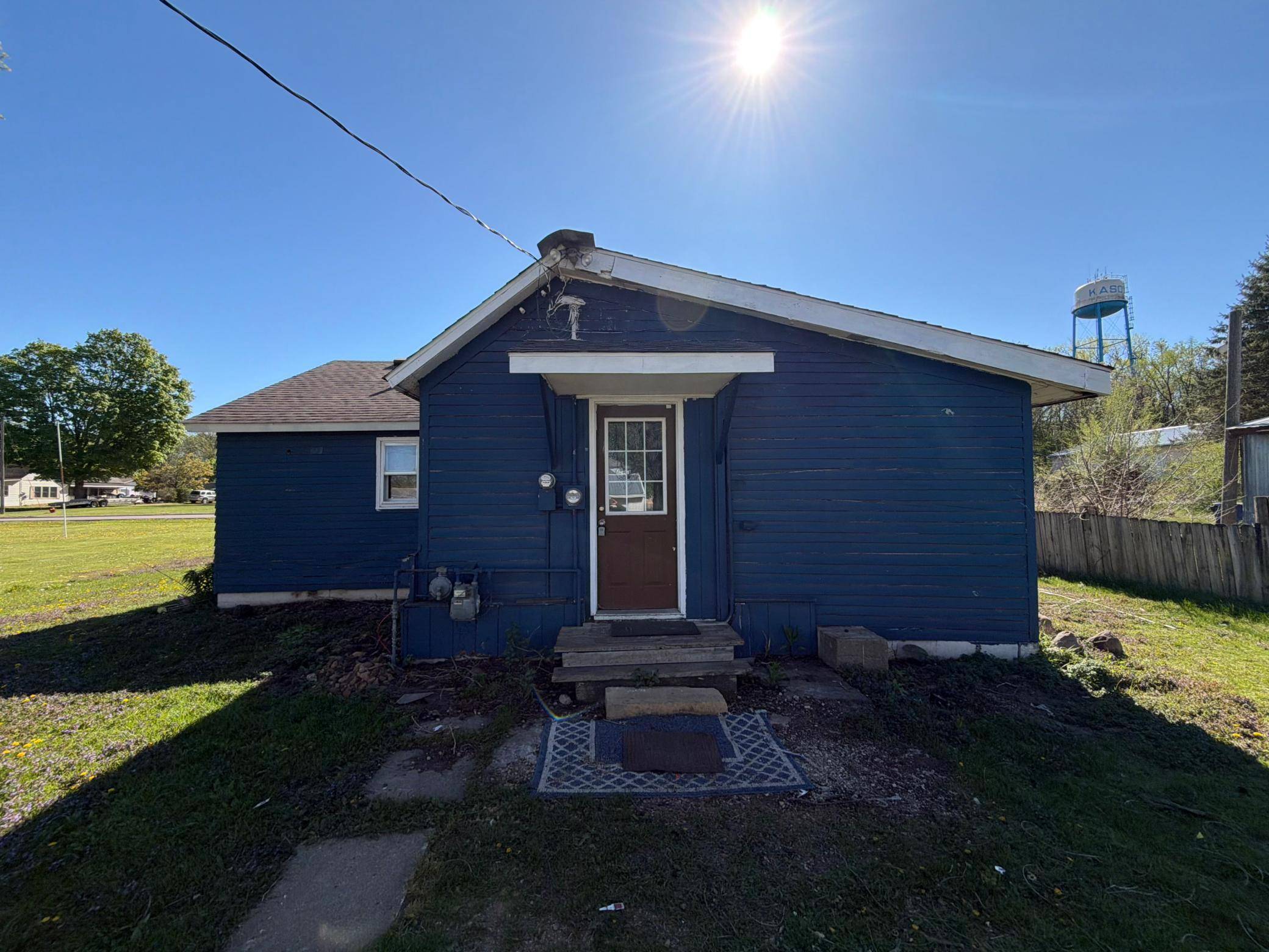 321 Rice ST S, Kasota, MN 56050
