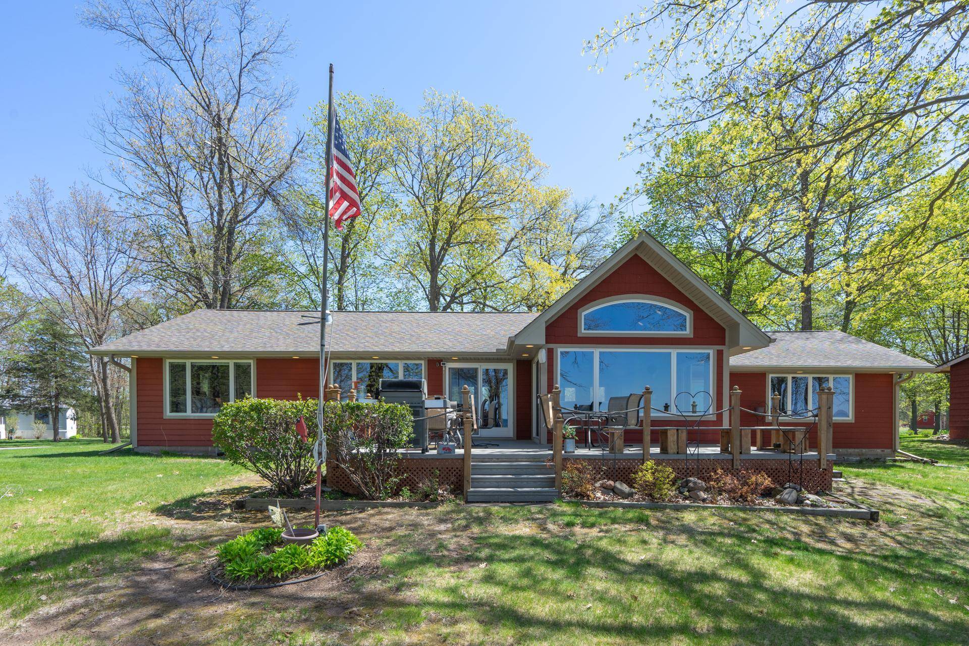 42491 Vista RD, Isle, MN 56342