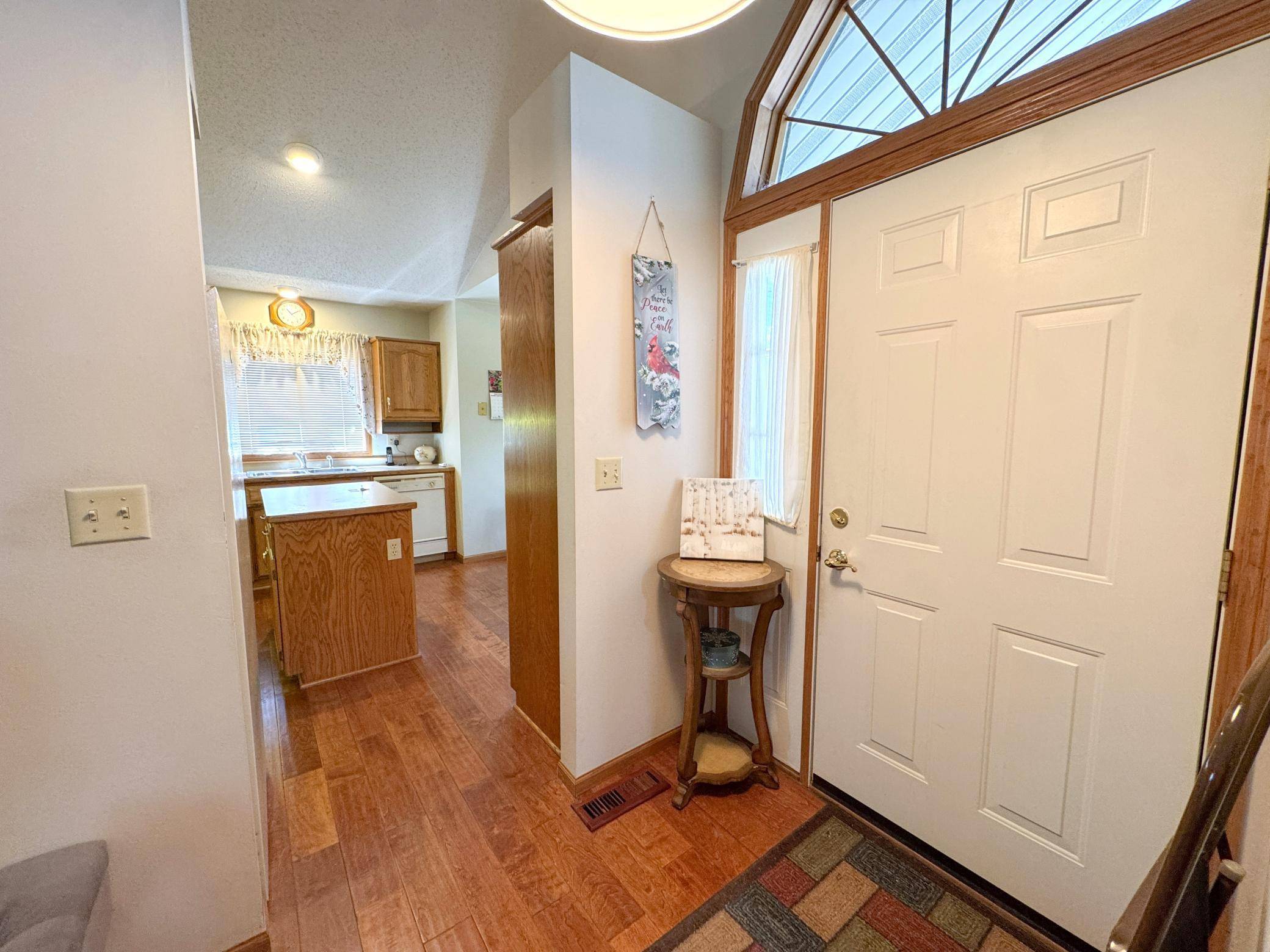 2206 Arrowwood CT, Fergus Falls, MN 56537