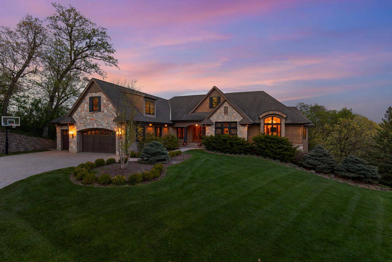 6823 Alpine TRL, Eden Prairie, MN 55346
