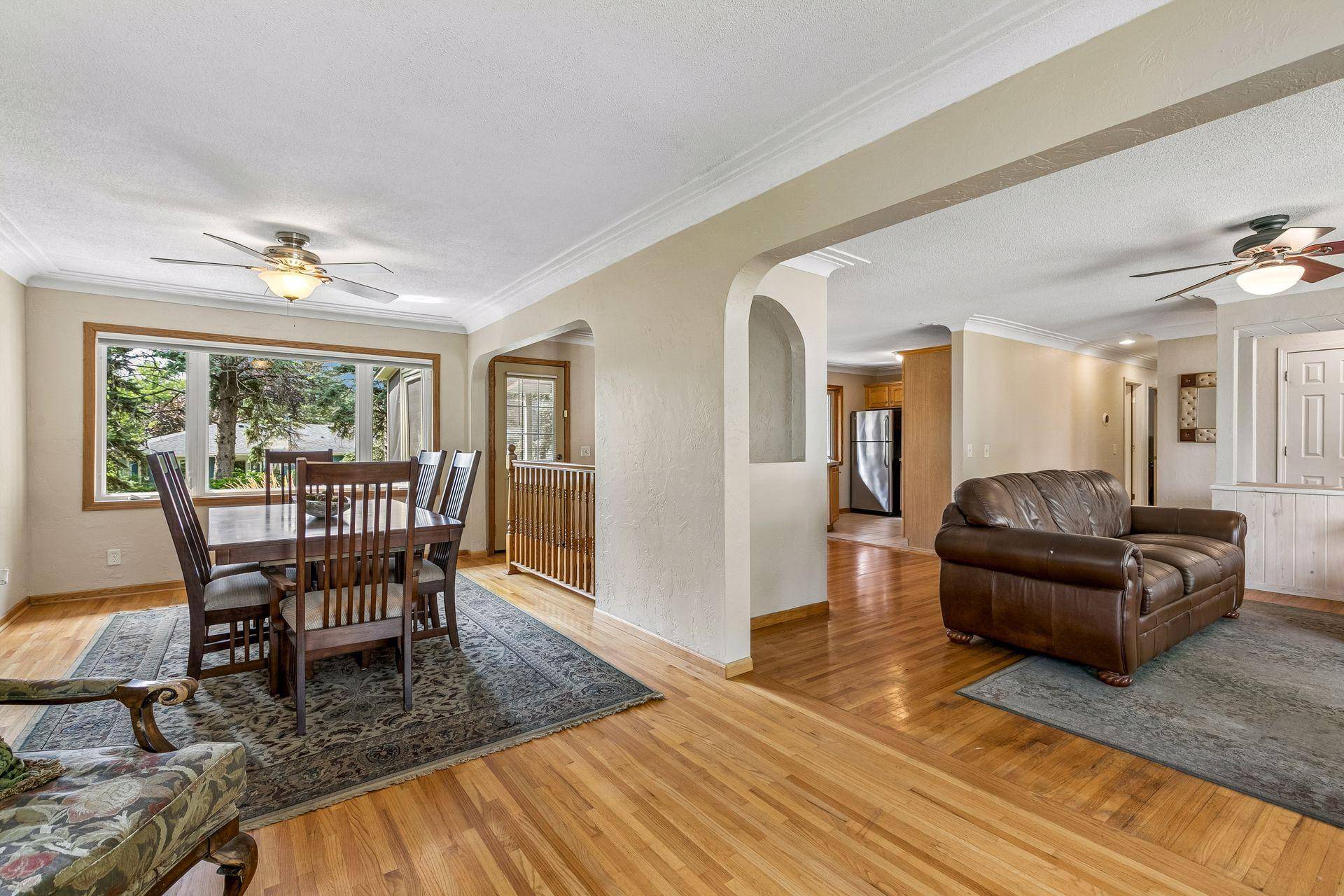 12718 Dupont AVE S, Burnsville, MN 55337