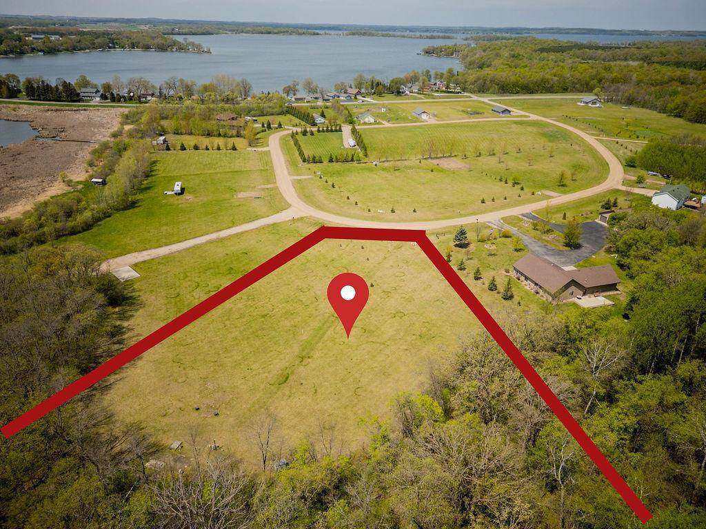 18080 Meadows CIR, Audubon, MN 56511