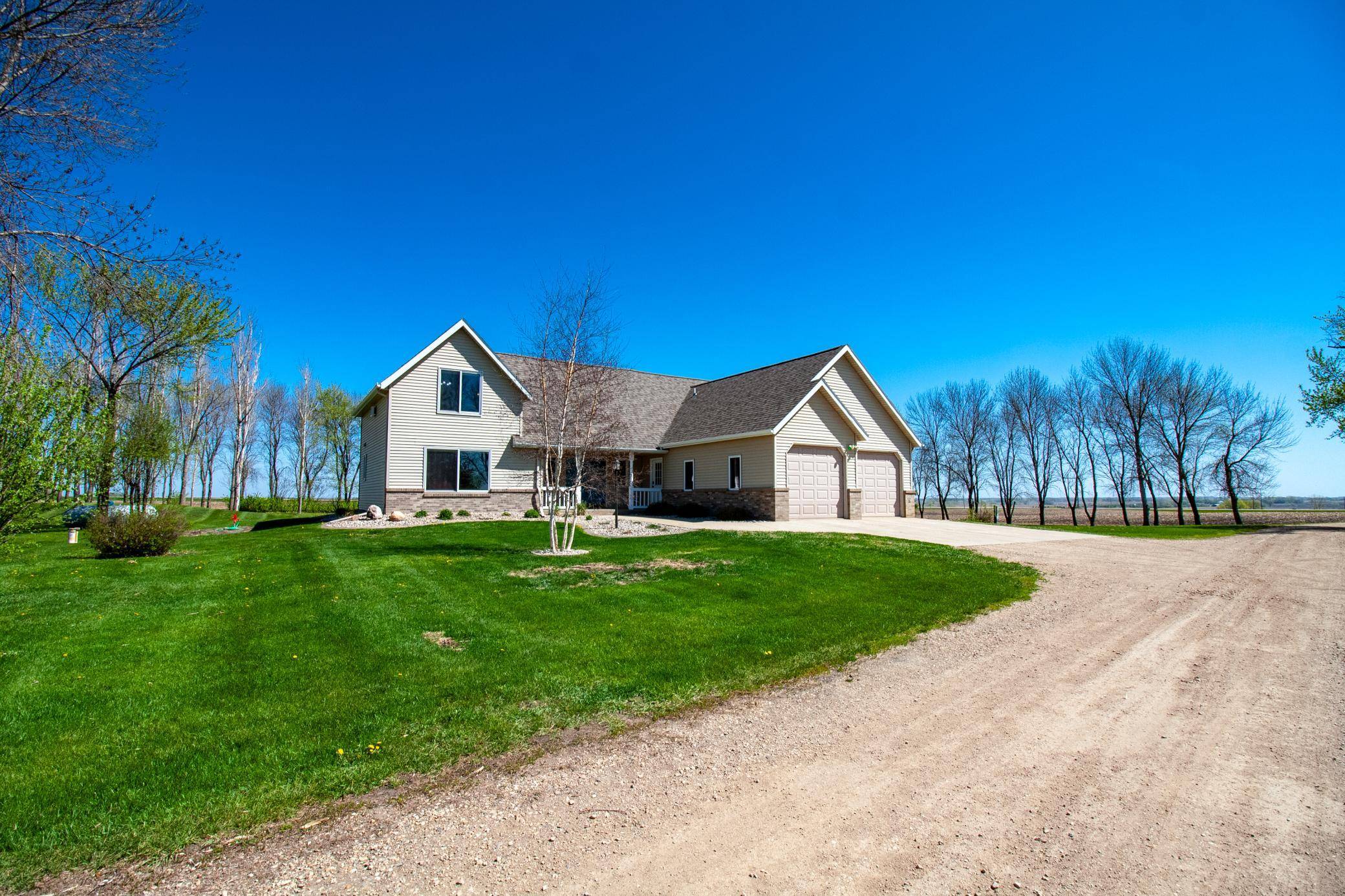 23877 County Road 21, Elbow Lake, MN 56531