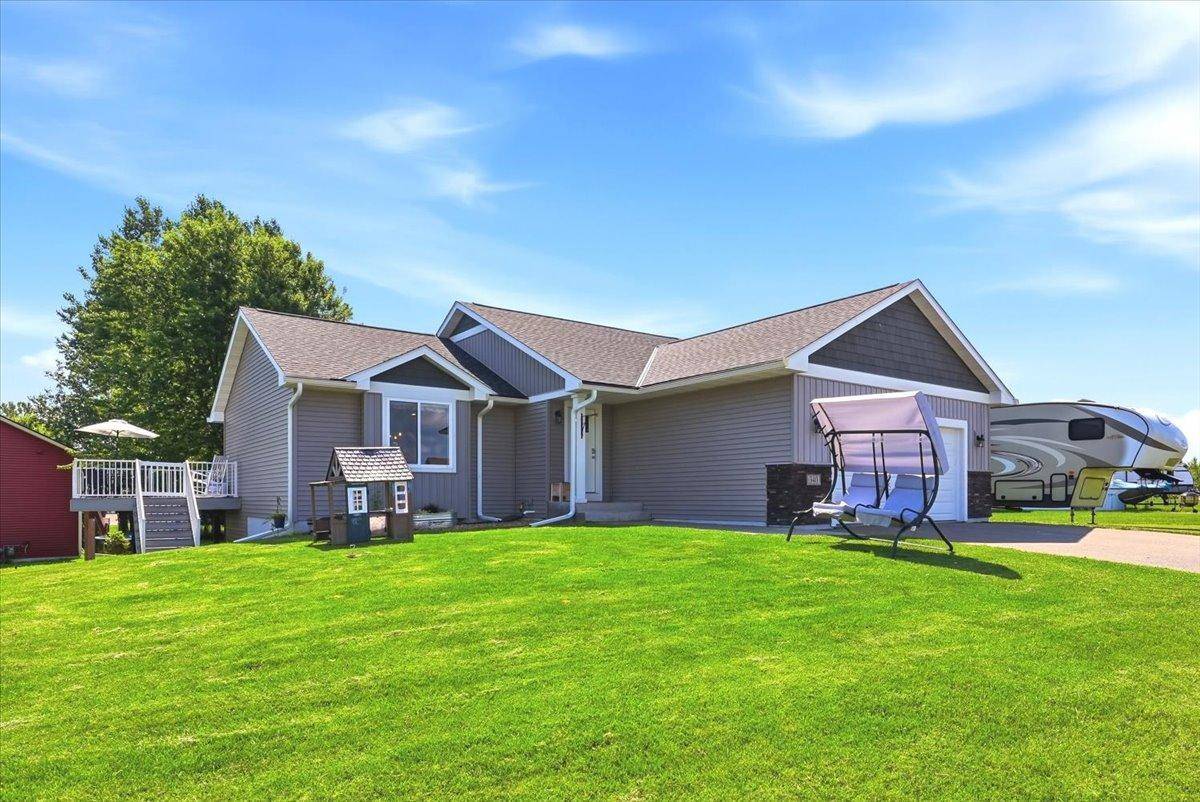 340 Bluebill ST, Baldwin, WI 54002