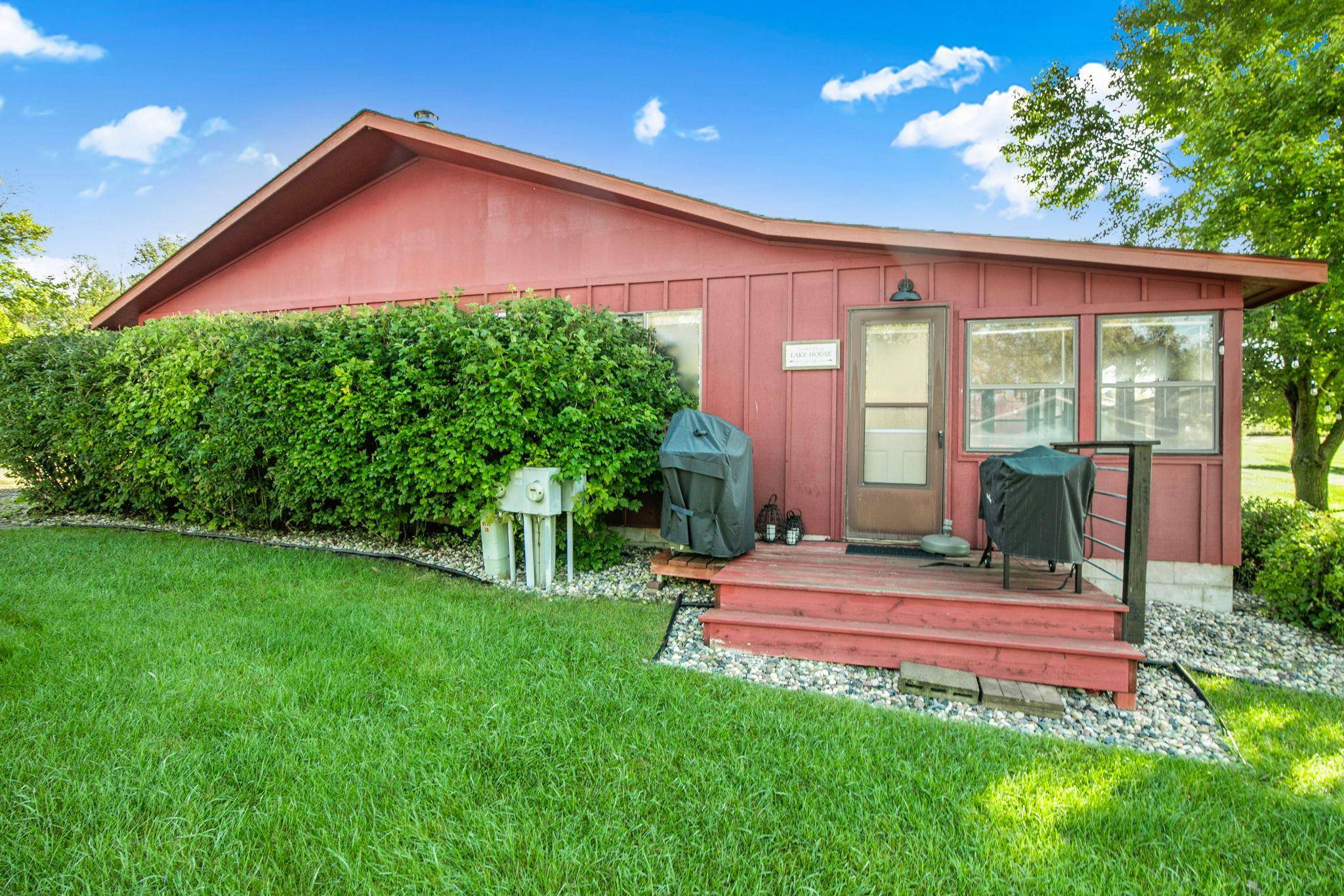 3885 Wahtomin TRL NW, Alexandria, MN 56308