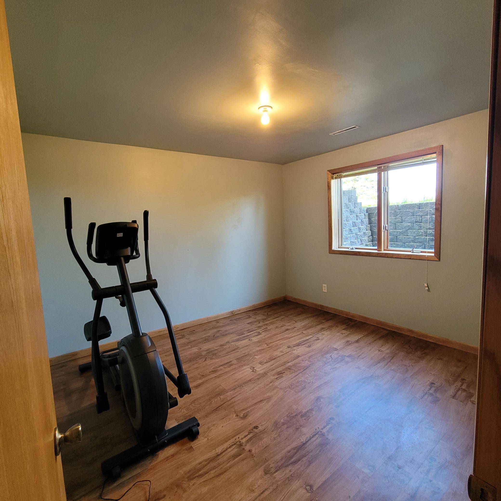 11904 Dodd RD, Kilkenny, MN 56052