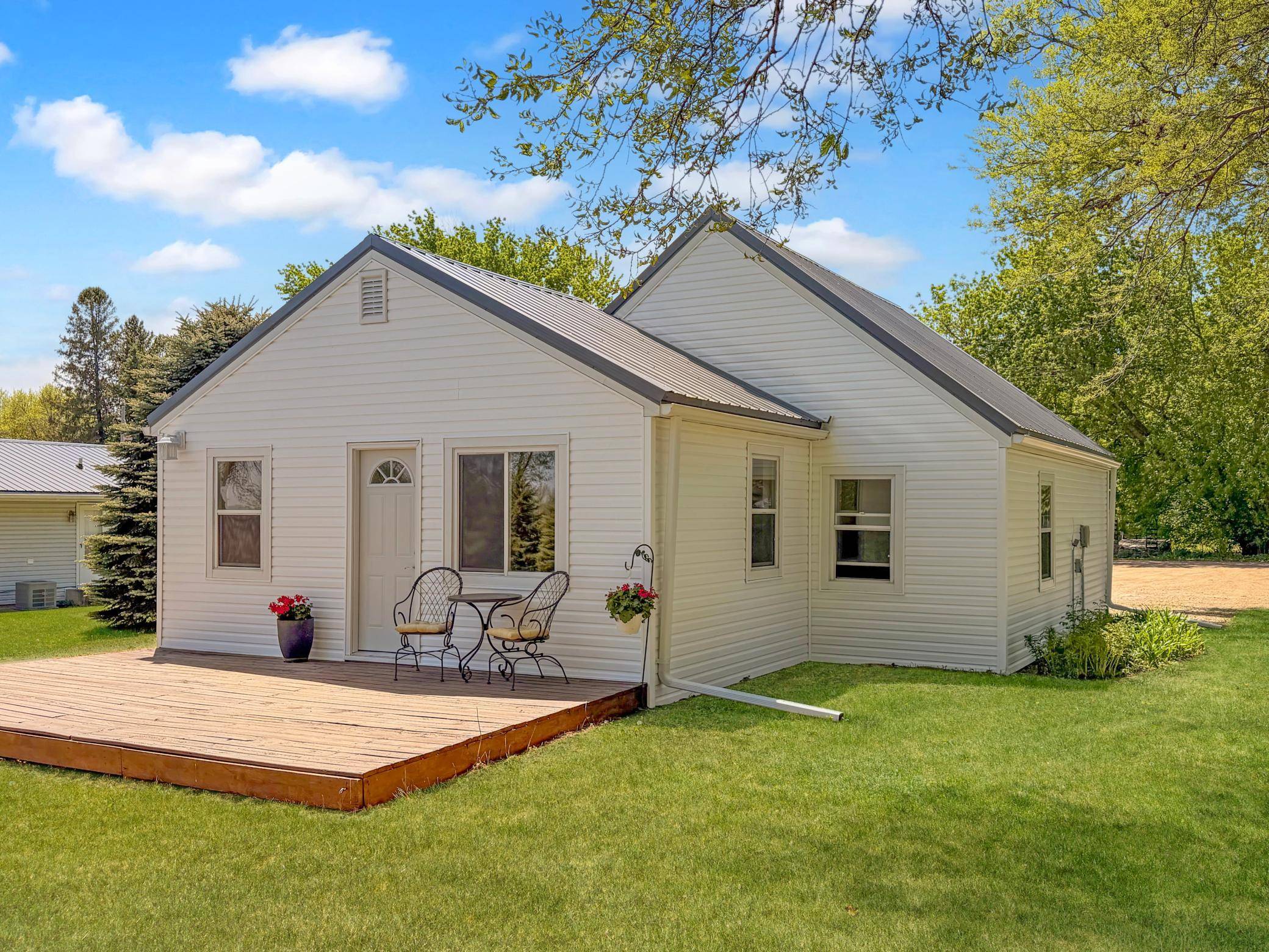 641 Summit AVE, Balaton, MN 56115