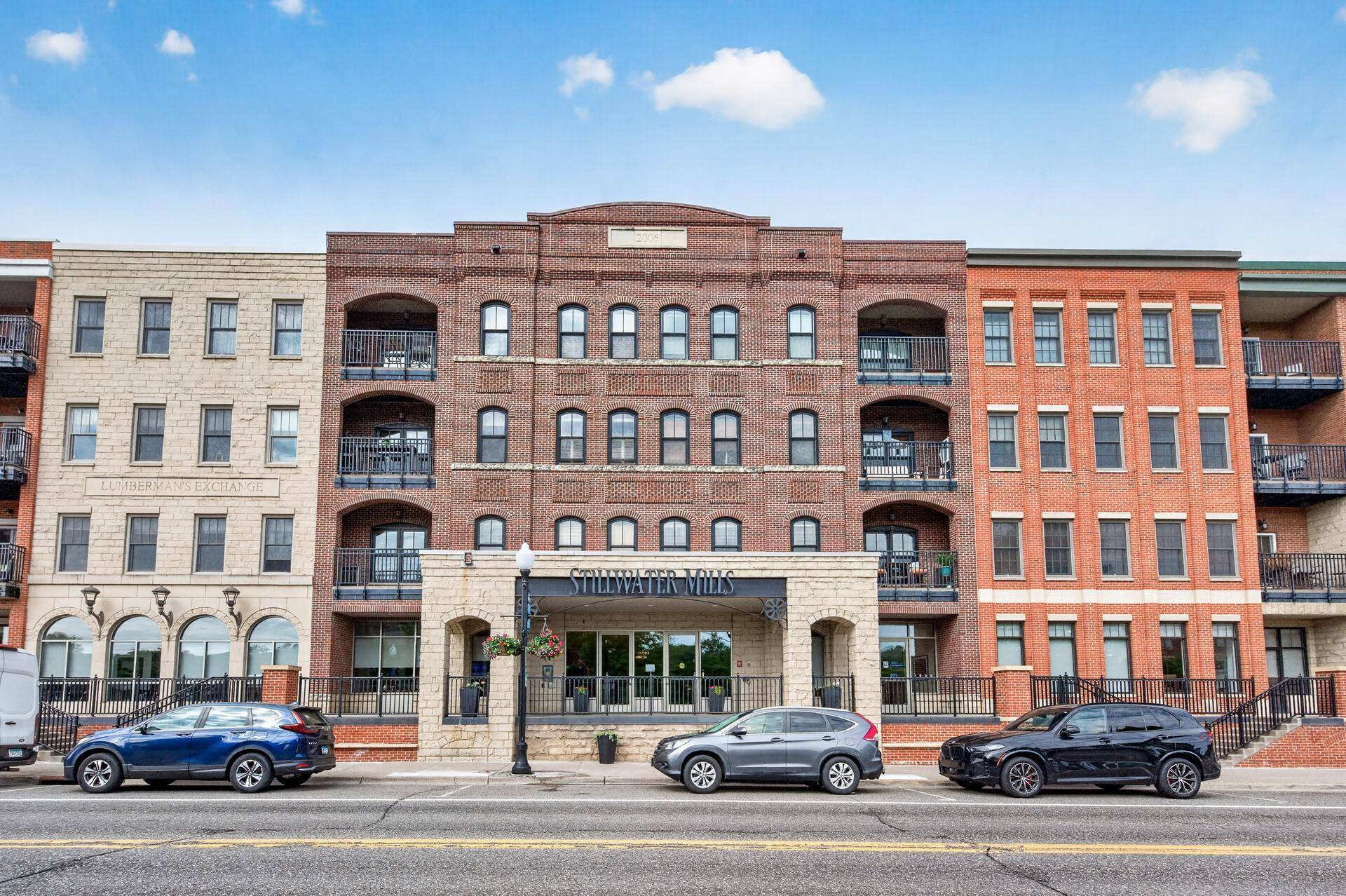 350 Main ST N #406, Stillwater, MN 55082