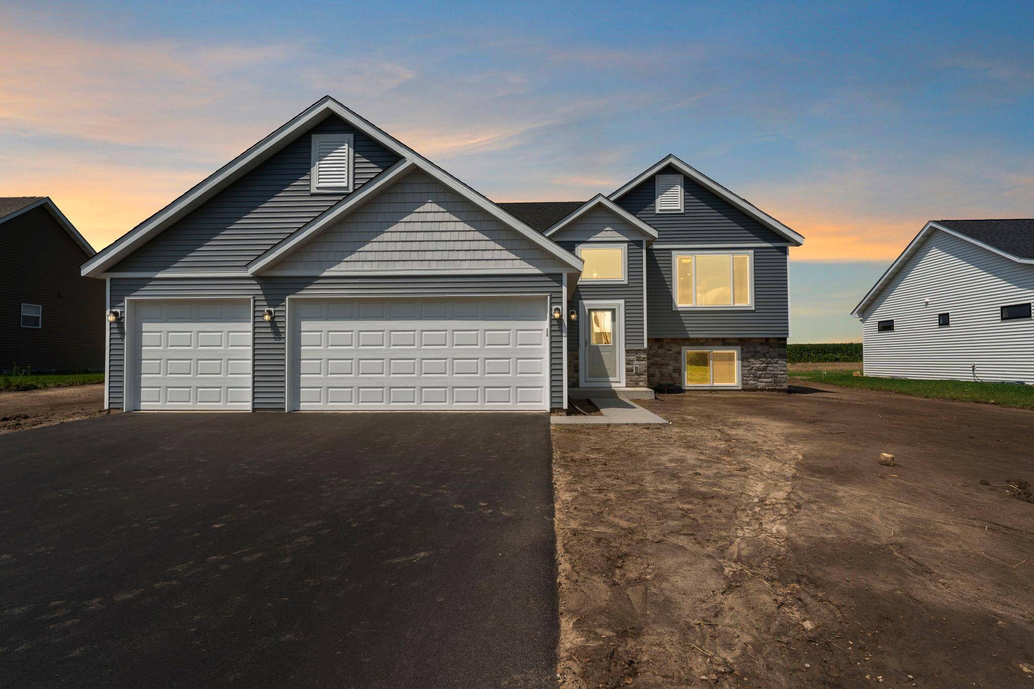 106 Maple Court, Cannon Falls, MN 55009