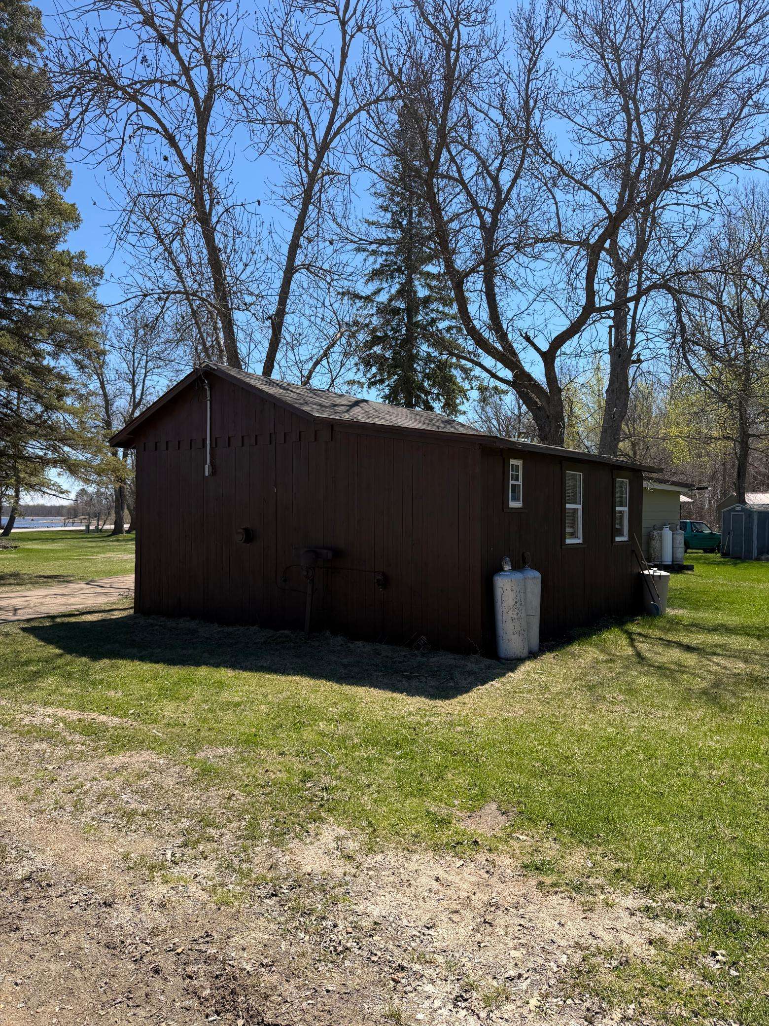 3487 Four Mile Bay DR NW, Baudette, MN 56623