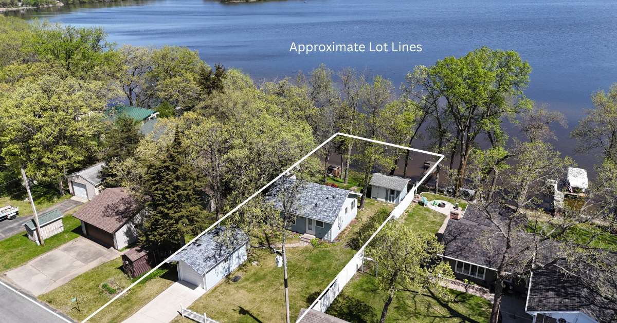 7221 100th AVE SE, Clear Lake, MN 55319