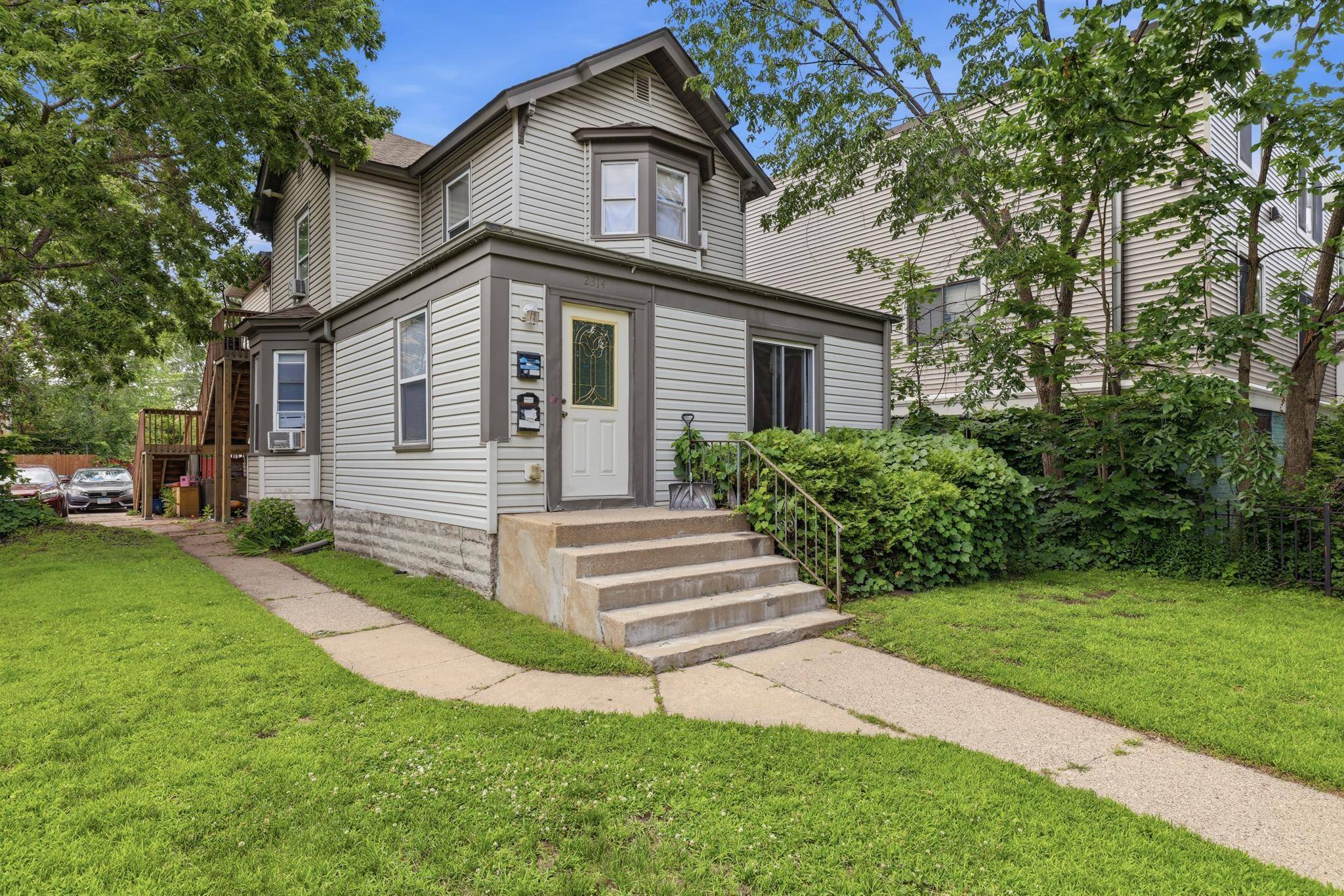 2314 Portland AVE S, Minneapolis, MN 55404