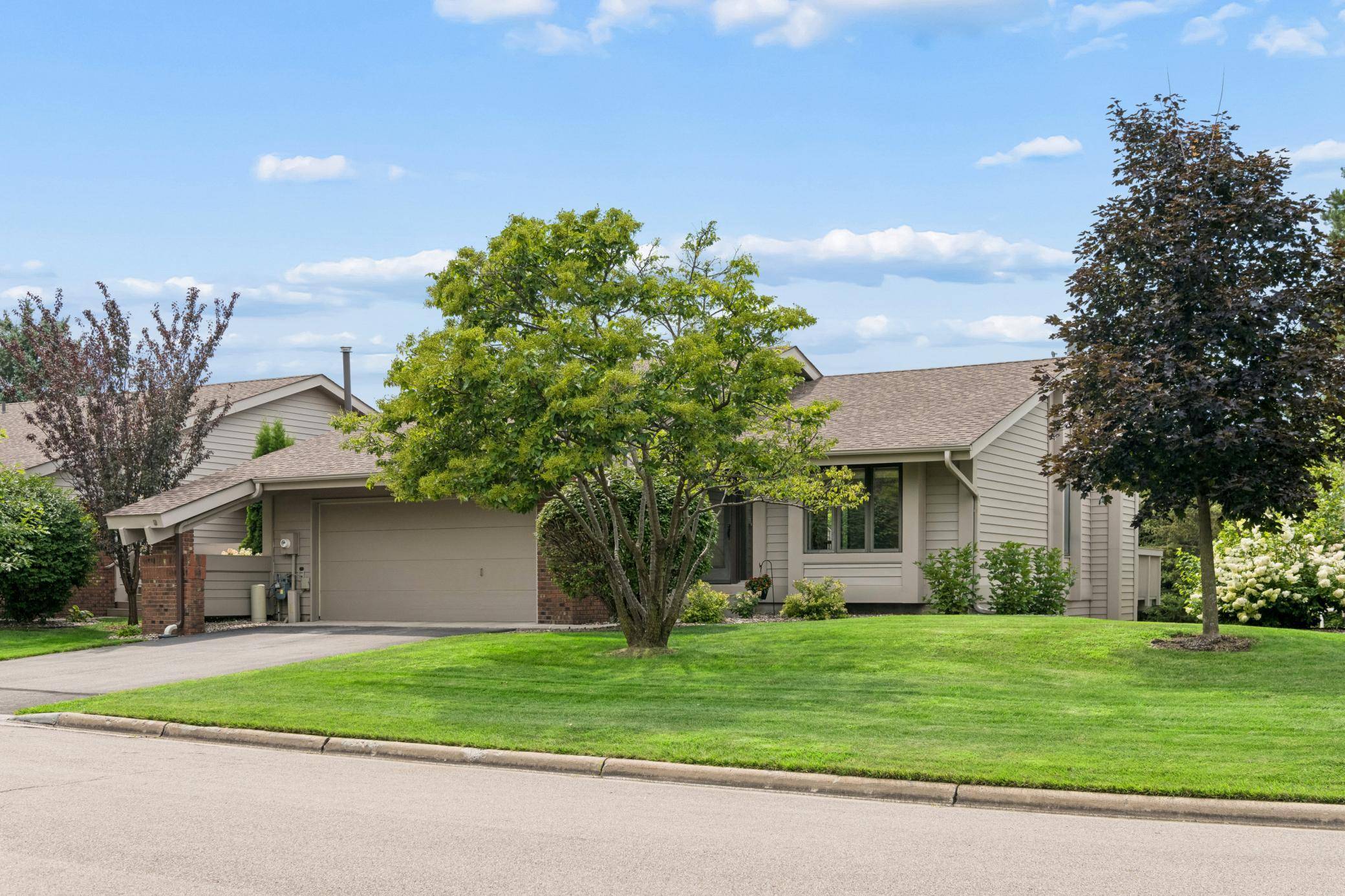 9526 Woodbridge RD, Bloomington, MN 55438
