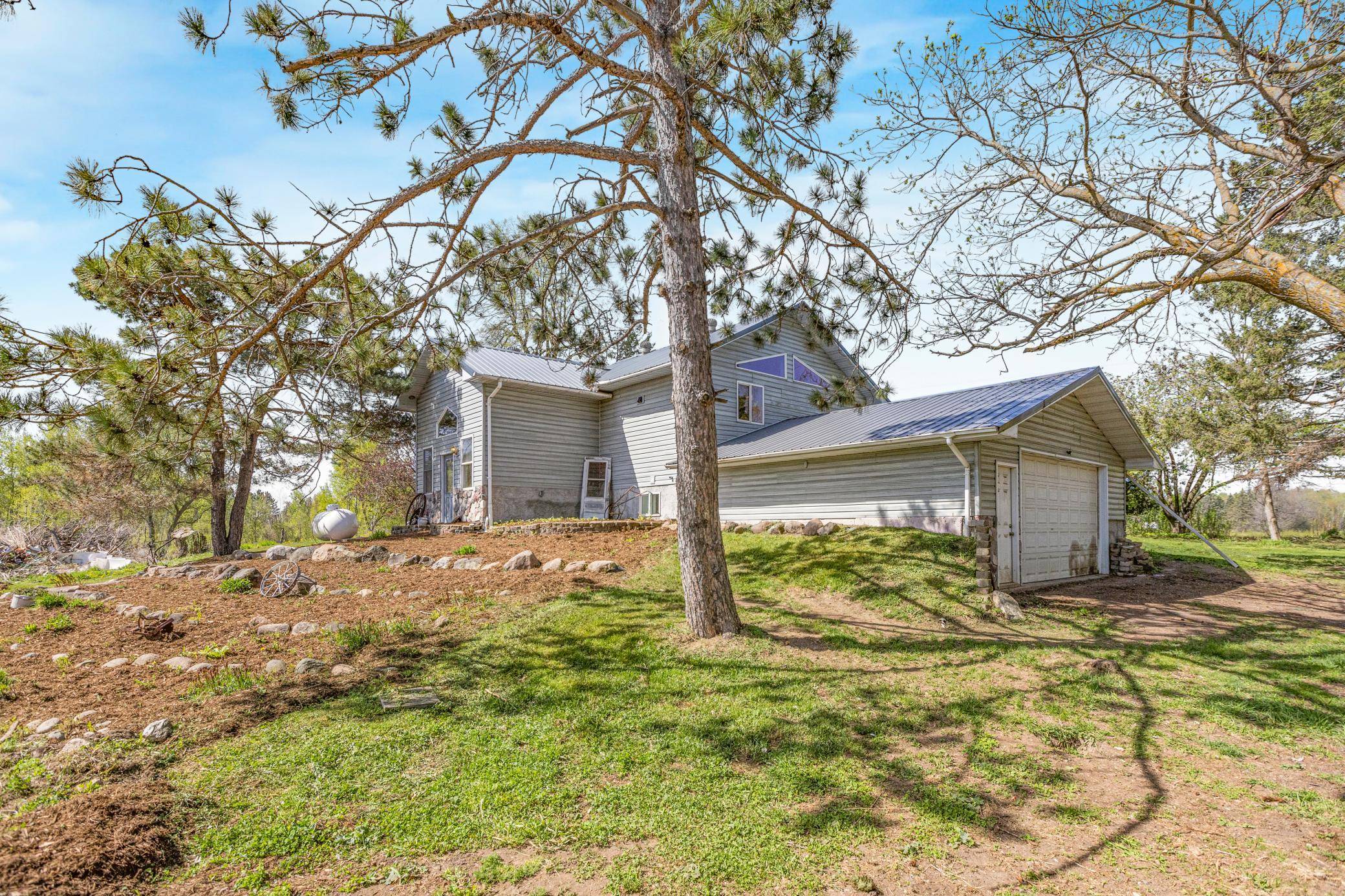 34672 125th AVE, Onamia, MN 56359