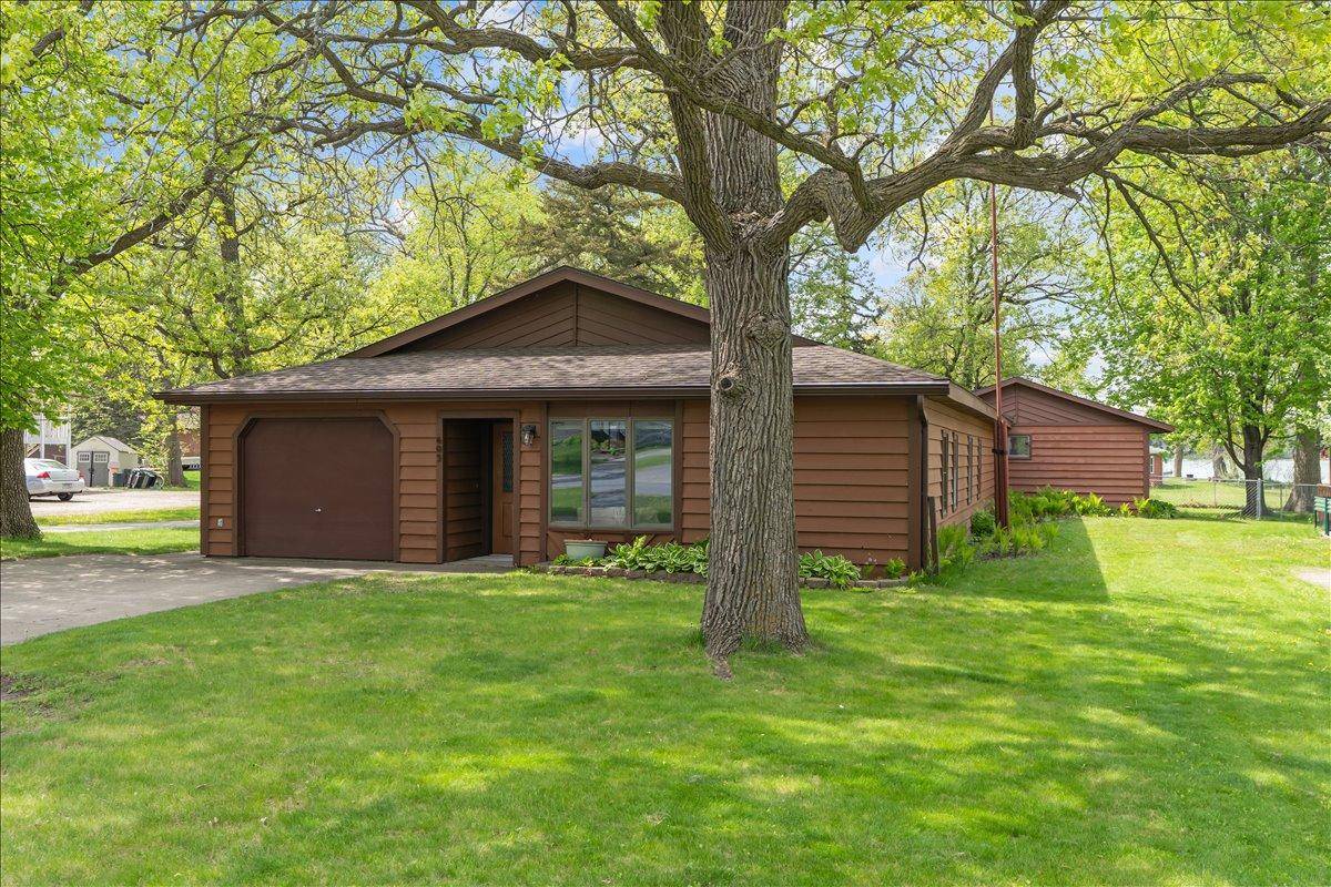 605 Chinook AVE SW, Avon, MN 56310