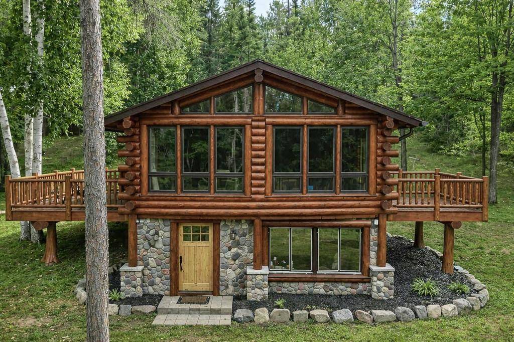 280 S Lake Lawrence RD NE, Outing, MN 56662