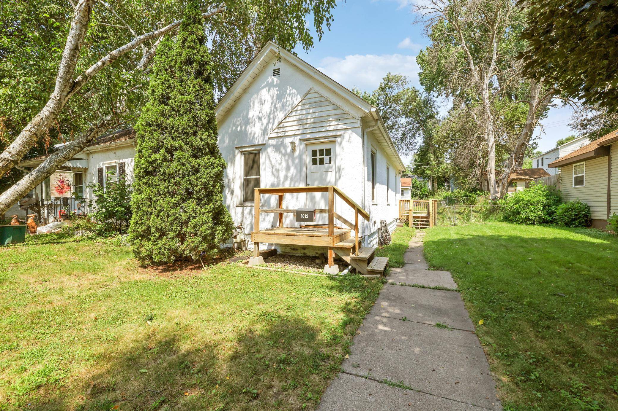 1619 Reaney AVE, Saint Paul, MN 55106