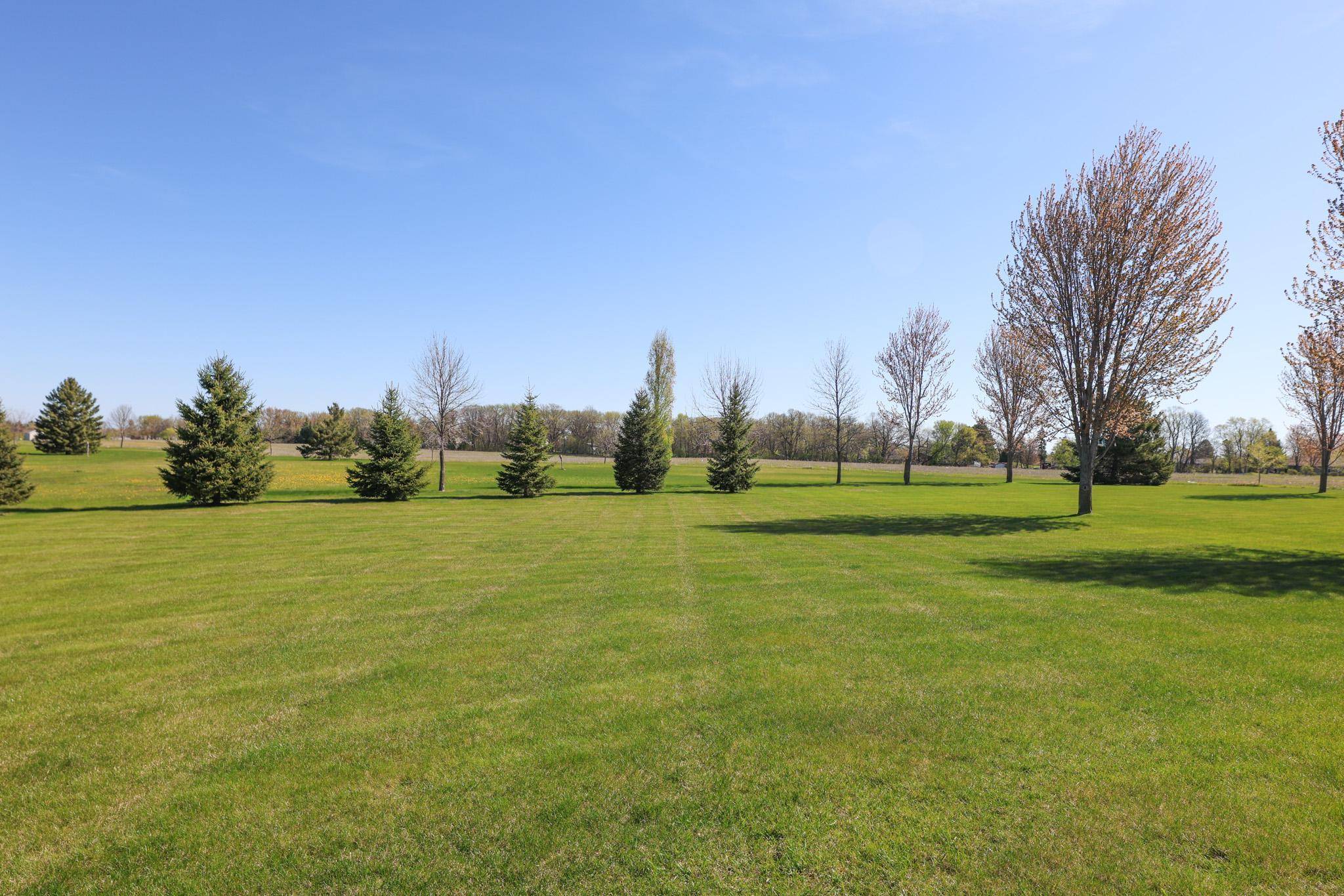 635 Dewberry LN, Alexandria, MN 56308
