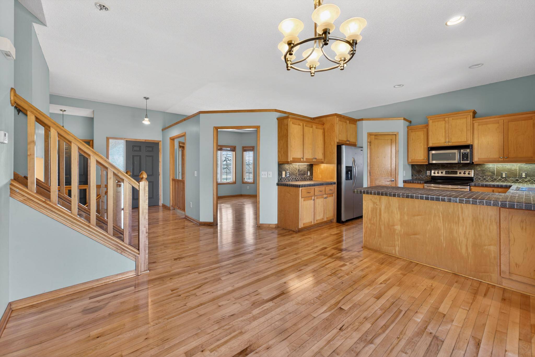 101 Carriage Hill DR E, Hinckley, MN 55037