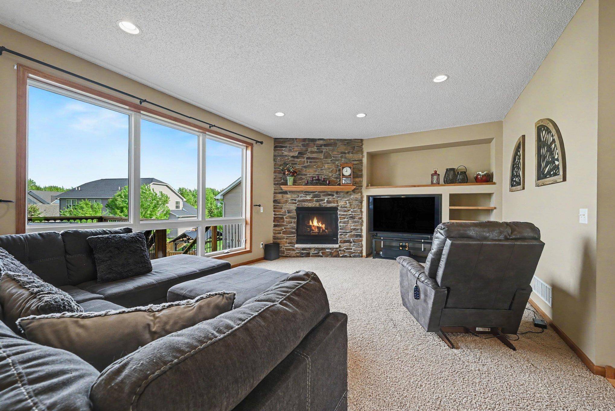 1241 Knight LN, Watertown, MN 55388