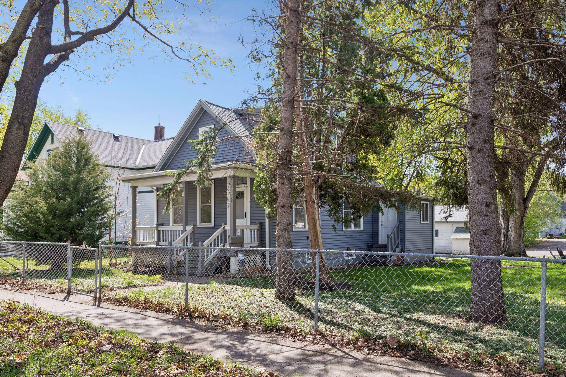 894 Euclid ST, Saint Paul, MN 55106