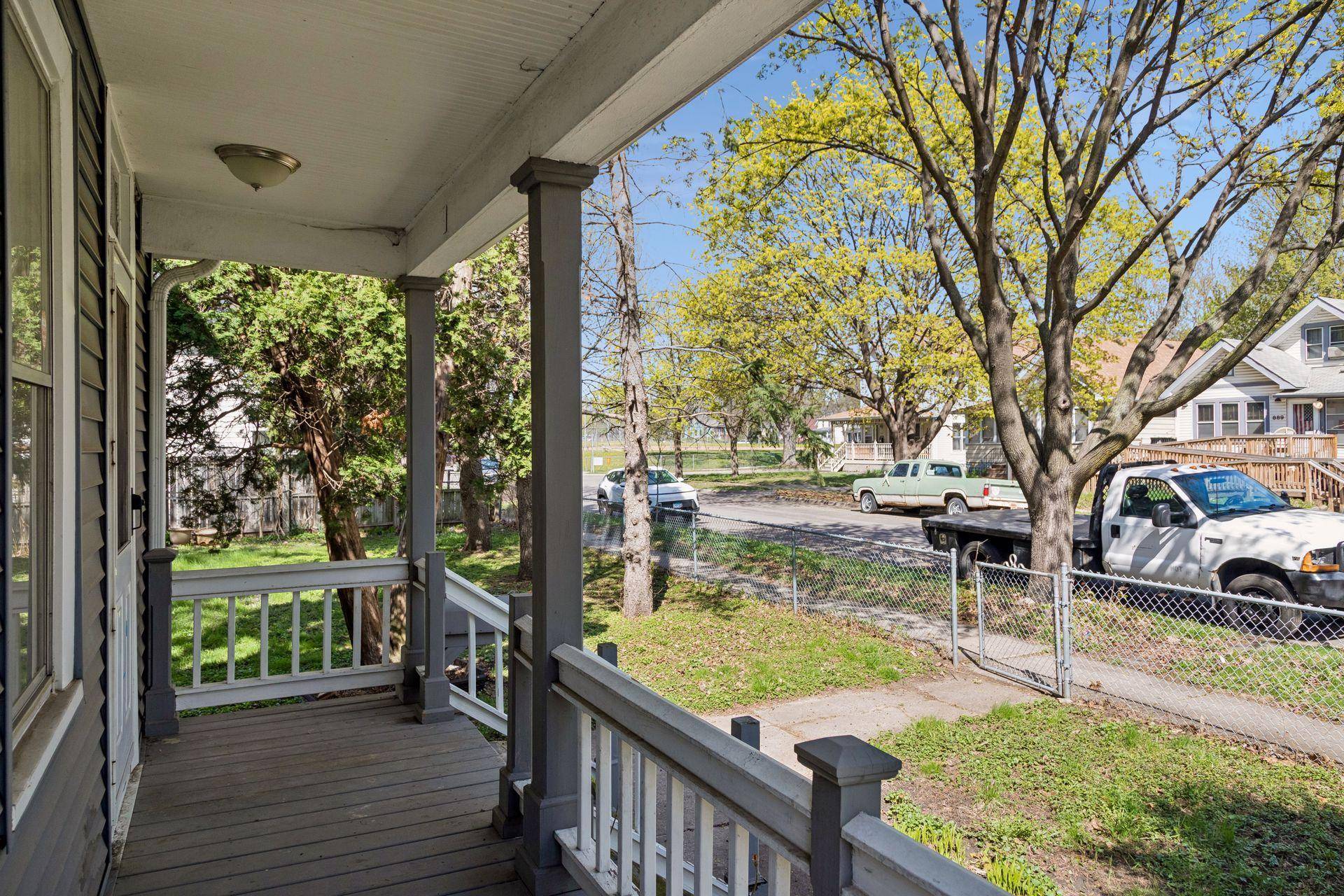894 Euclid ST, Saint Paul, MN 55106