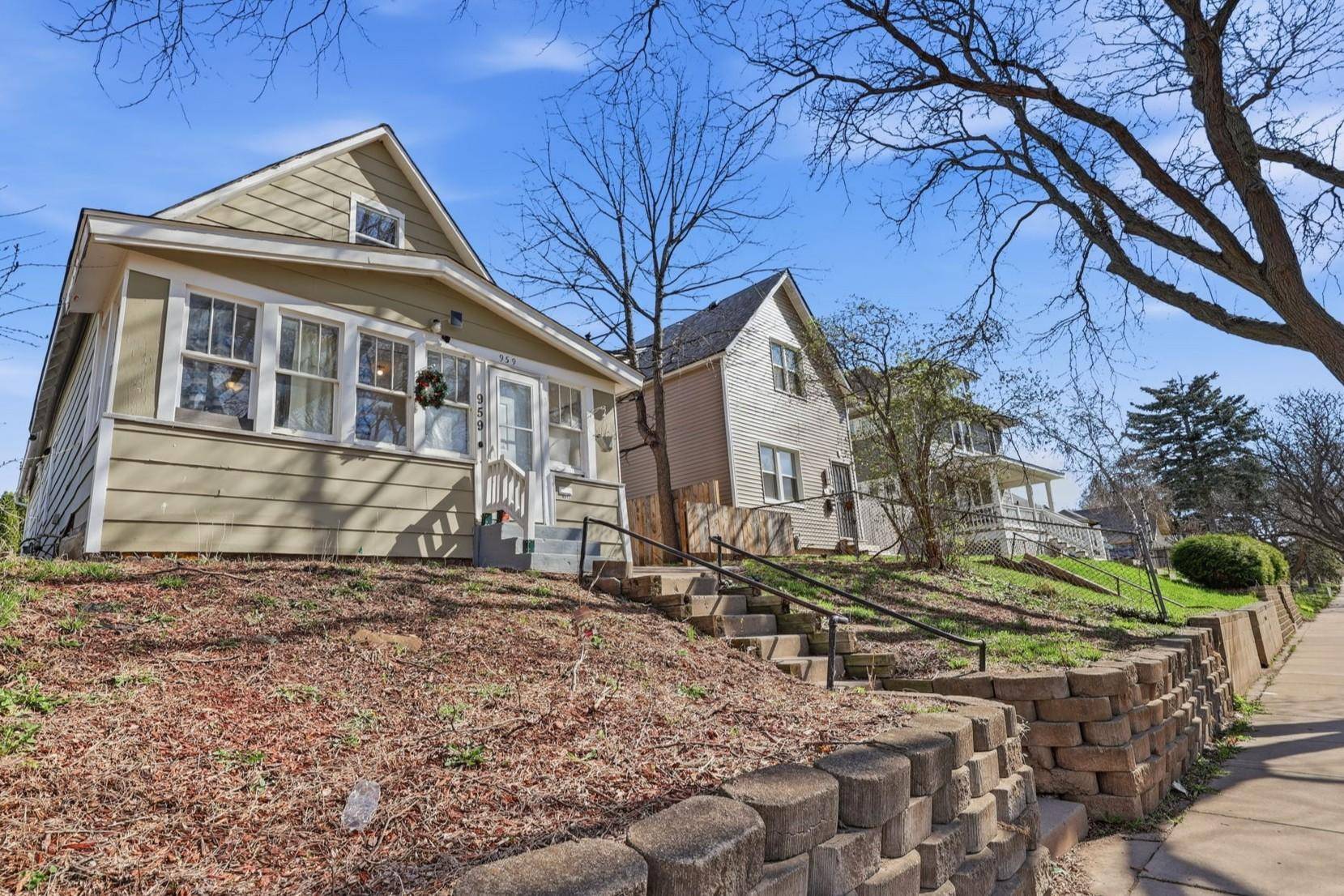 959 Jenks AVE, Saint Paul, MN 55106
