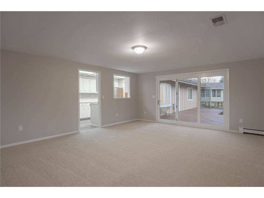 19115 Homestead CIR, Eden Prairie, MN 55346