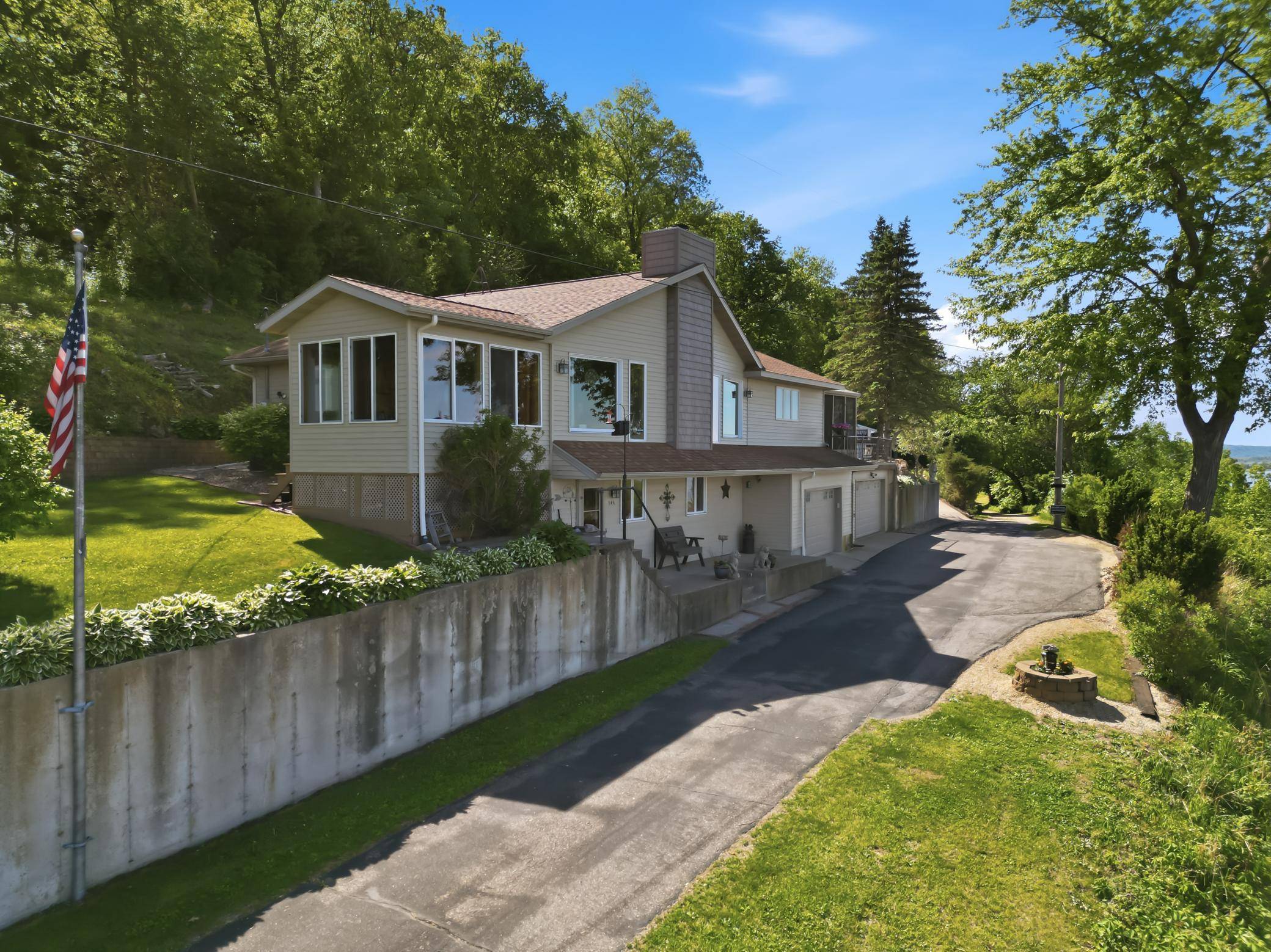 544 Bennett AVE, Minneiska, MN 55910