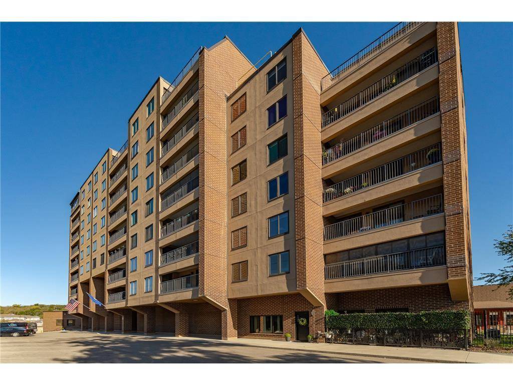 121 14th ST NE #204, Rochester, MN 55906