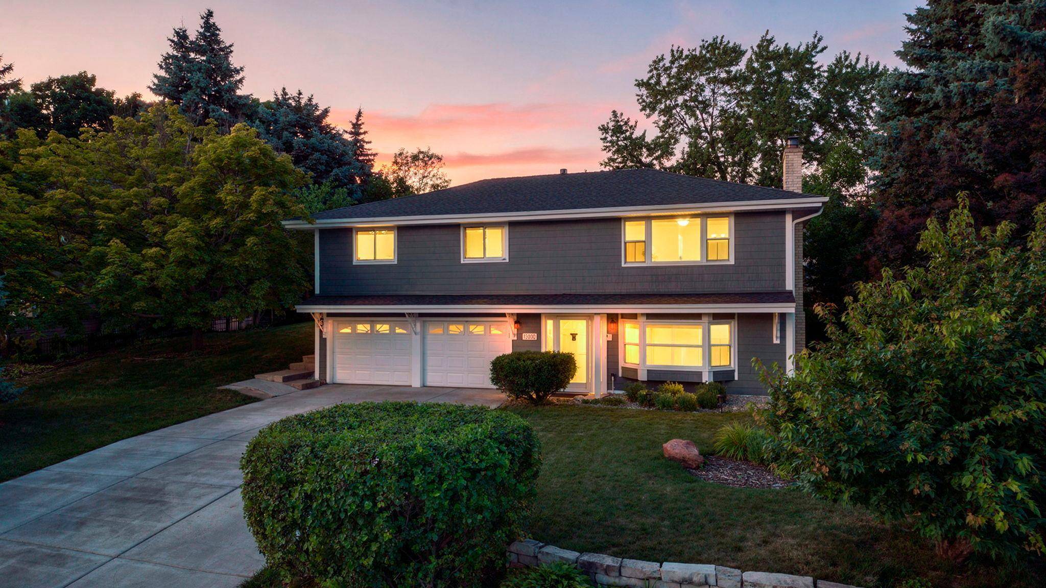 13000 James AVE S, Burnsville, MN 55337