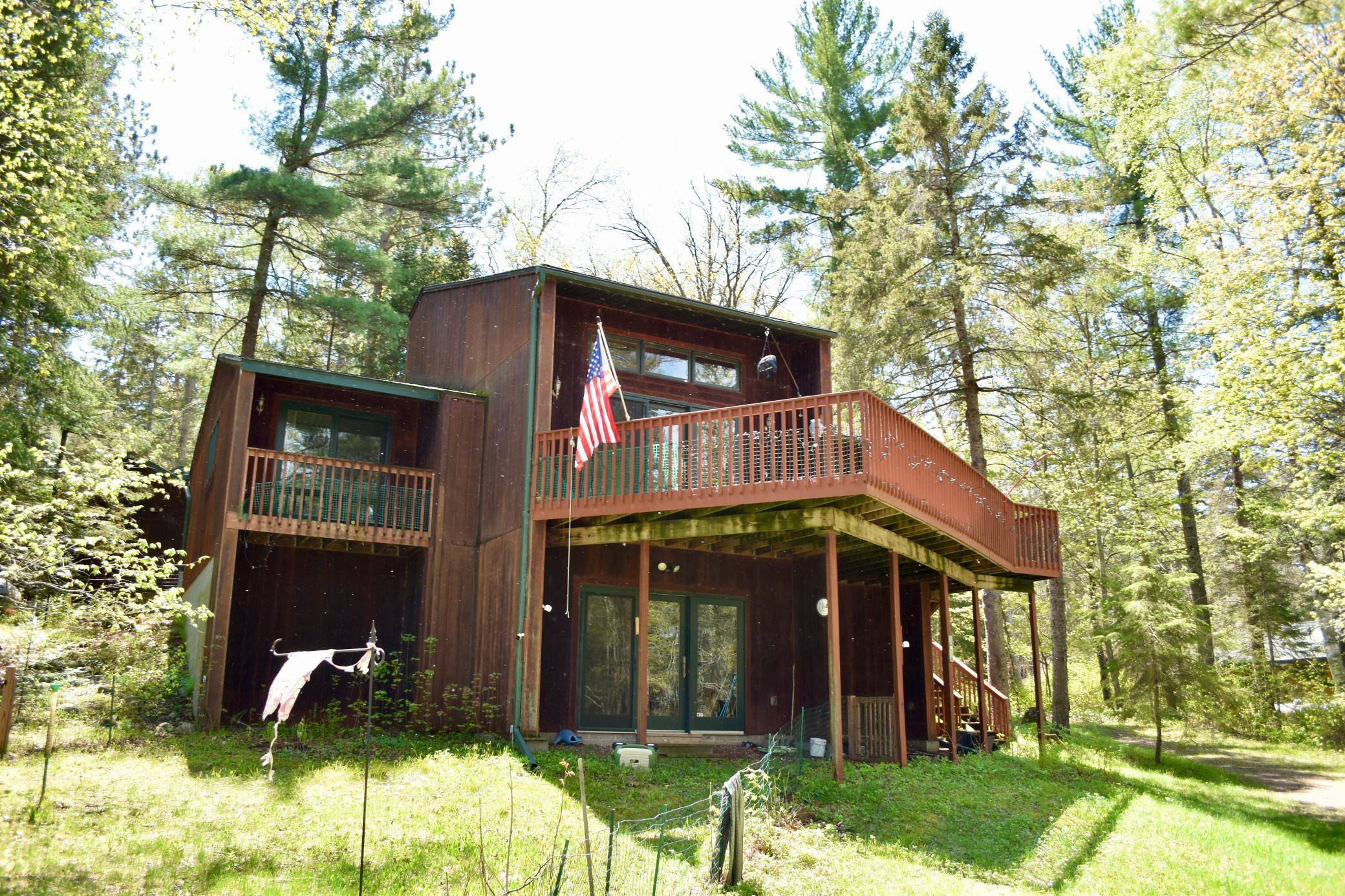 331 S Lake Lawrence RD NE, Outing, MN 56662