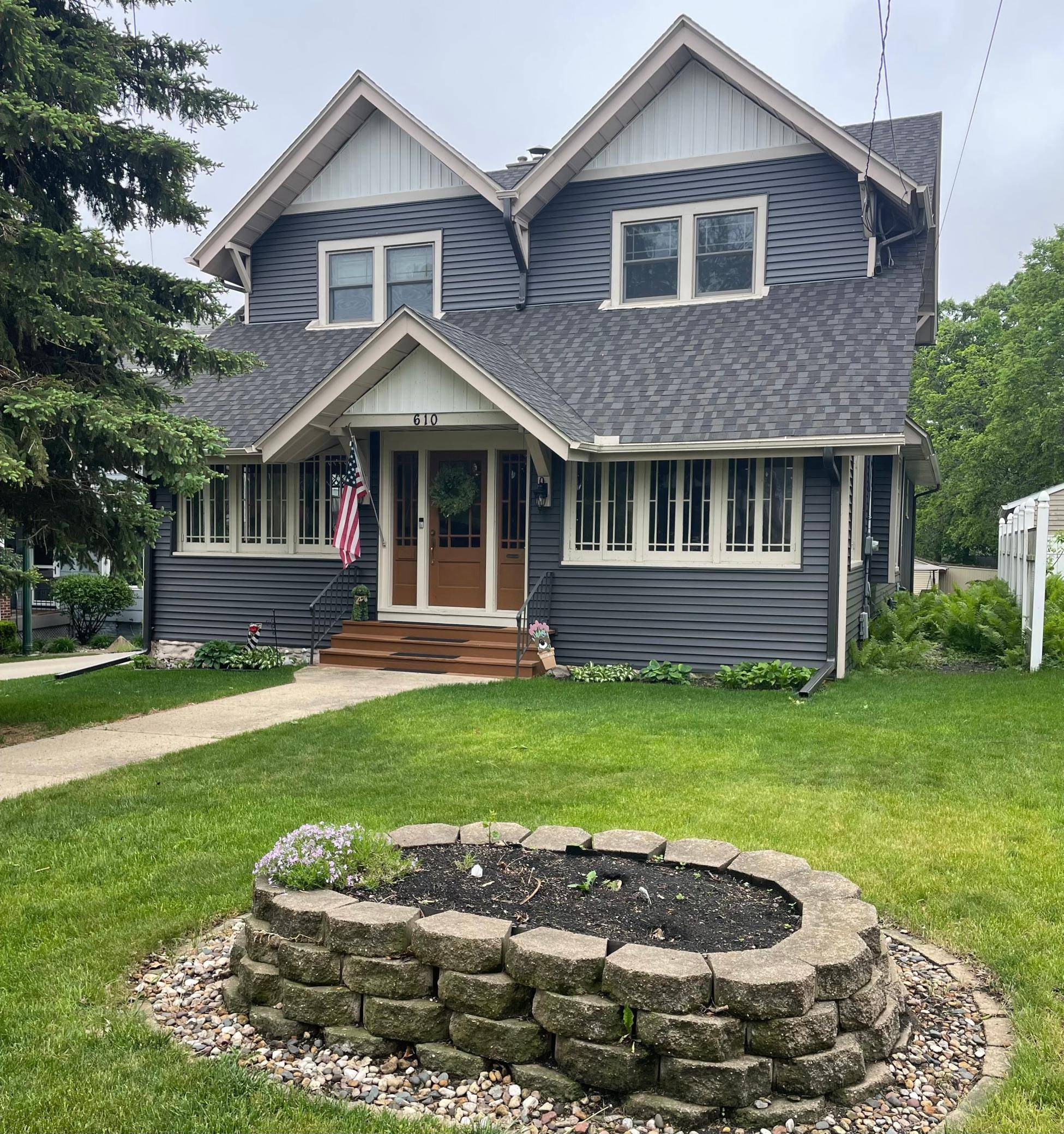 610 E Park AVE, Albert Lea, MN 56007