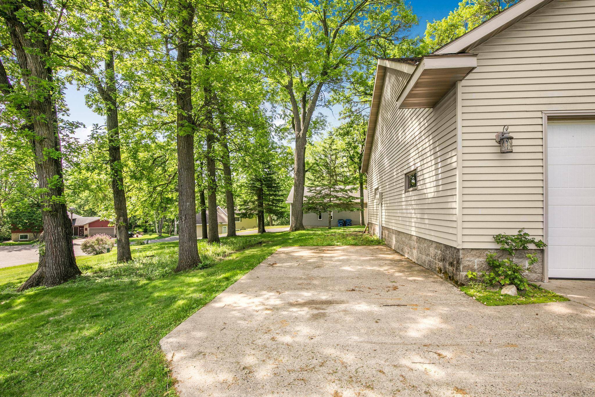 1812 Haller WAY, Saint Cloud, MN 56301