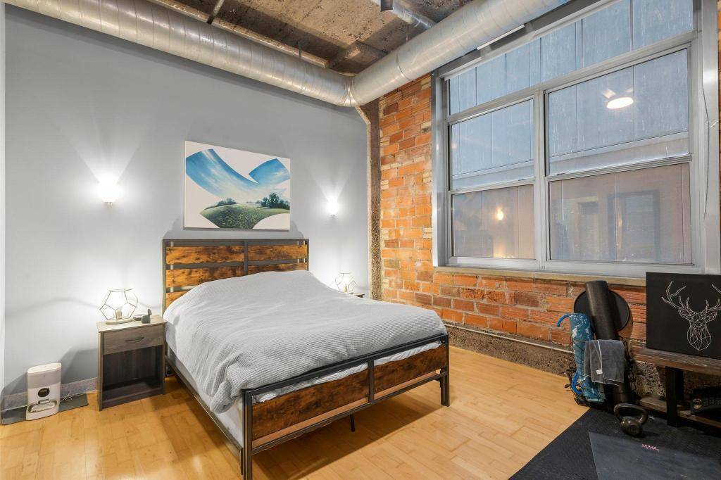 521 S 7th Street #223, Minneapolis, MN 55415