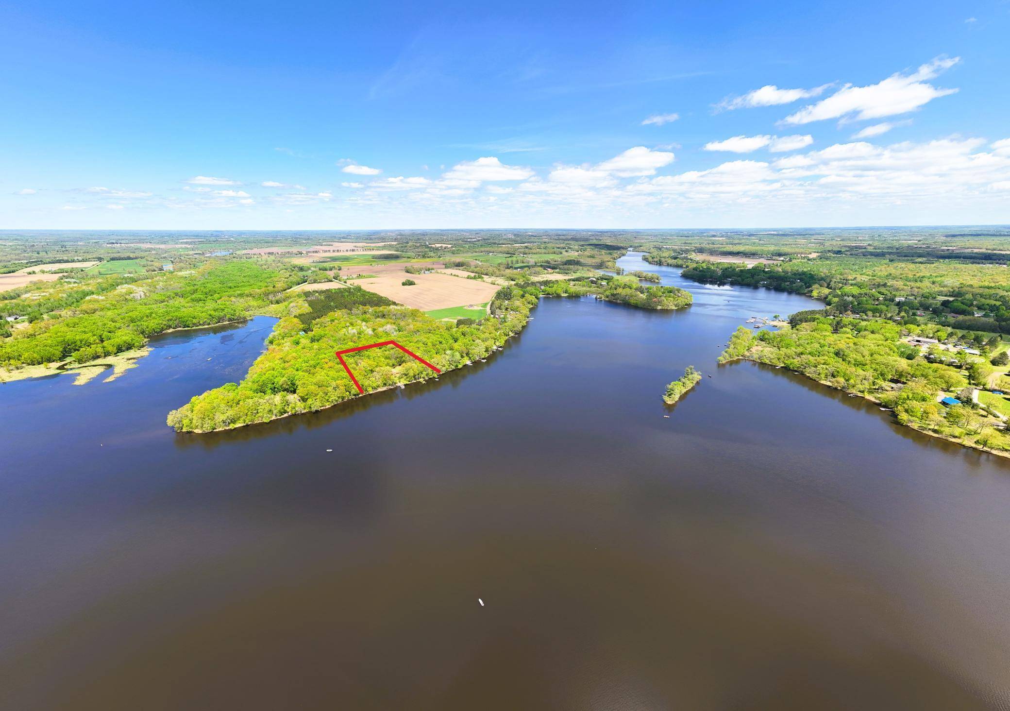 1887 Dusty LN, Mora, MN 55051