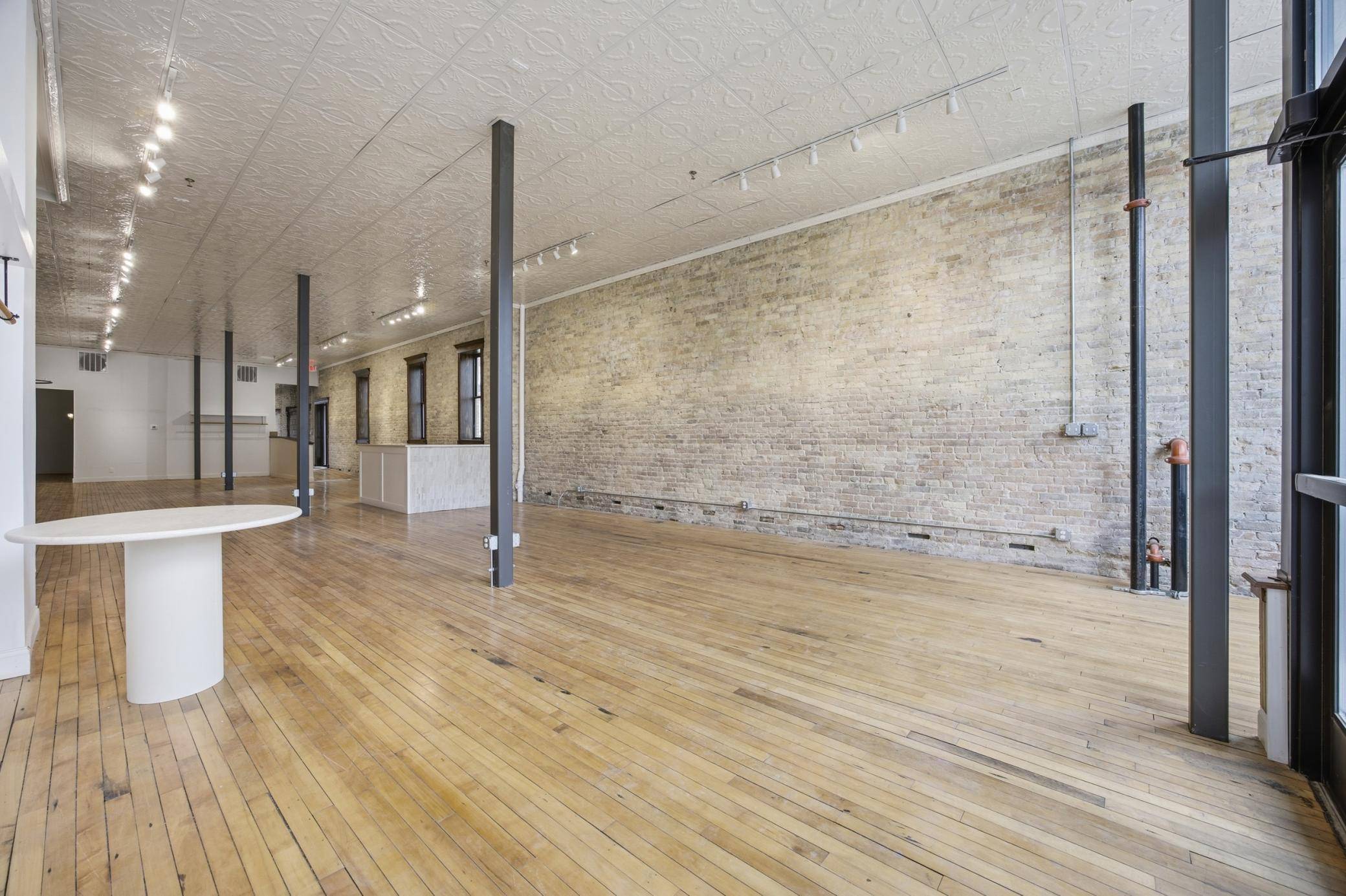 716 Main AVE, Fargo, ND 58103
