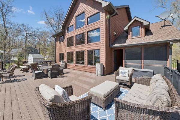 26337 N Smith Lake LN, Garrison, MN 56450