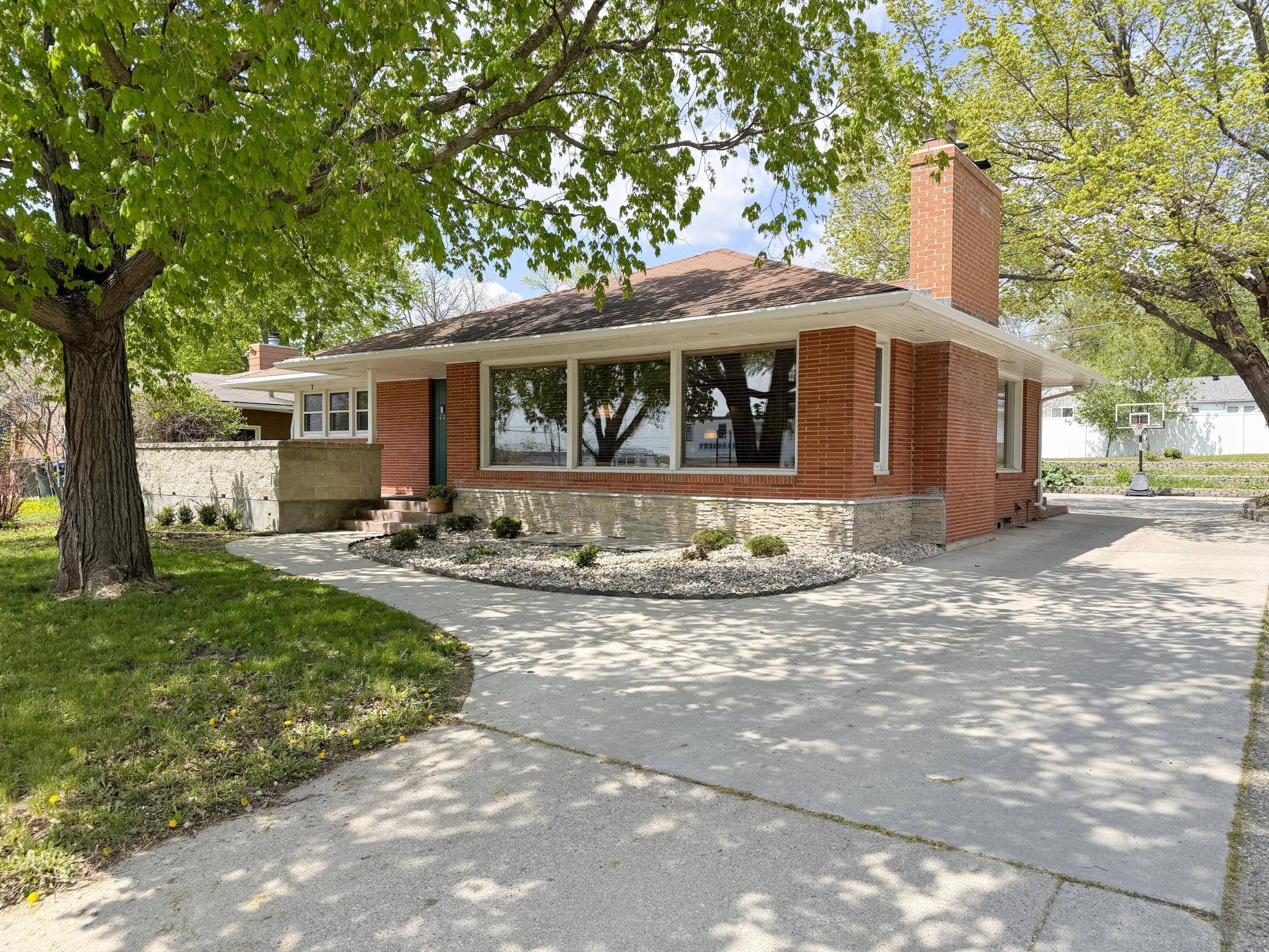 1020 W Lincoln AVE, Fergus Falls, MN 56537