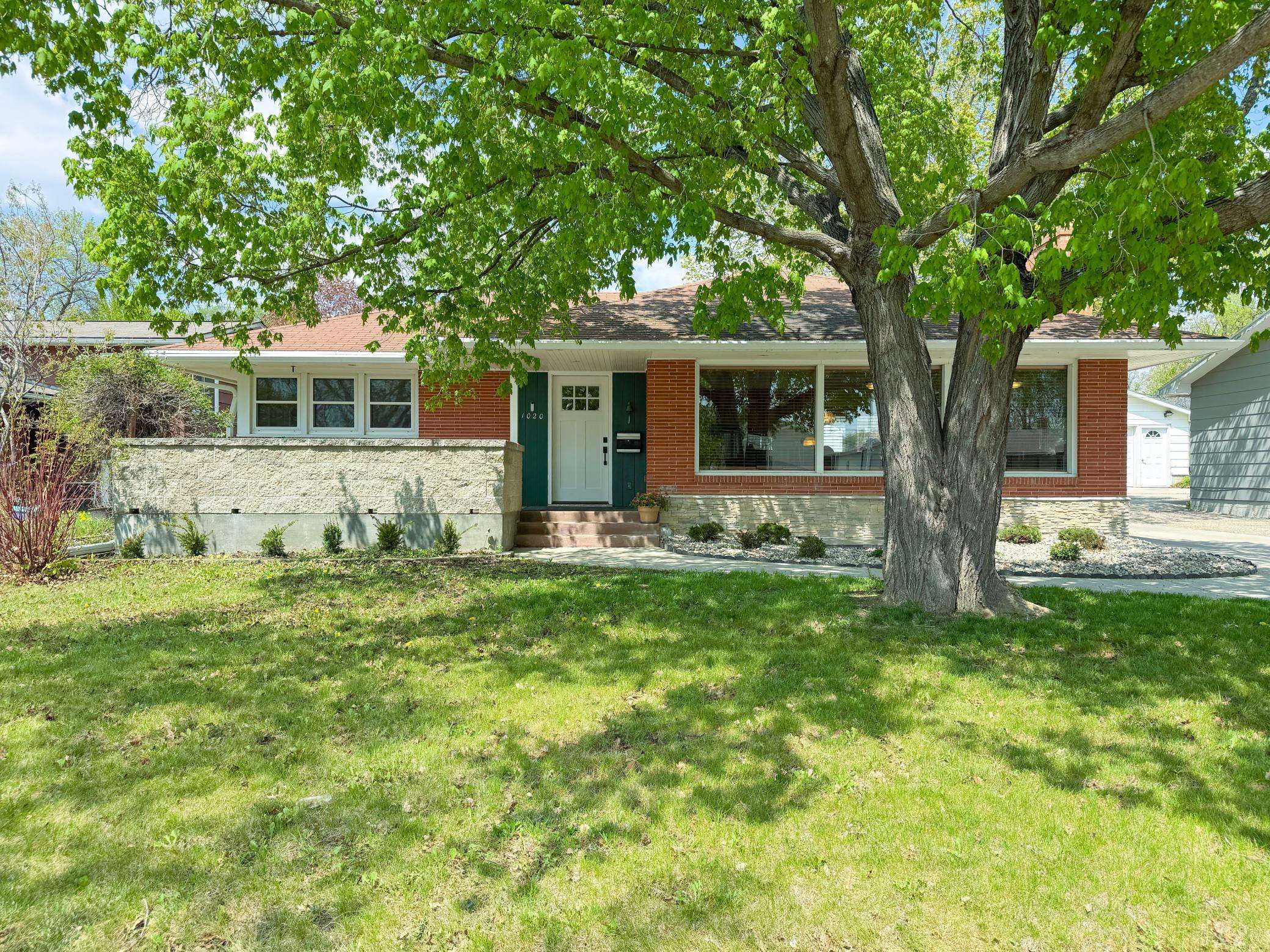 1020 W Lincoln AVE, Fergus Falls, MN 56537
