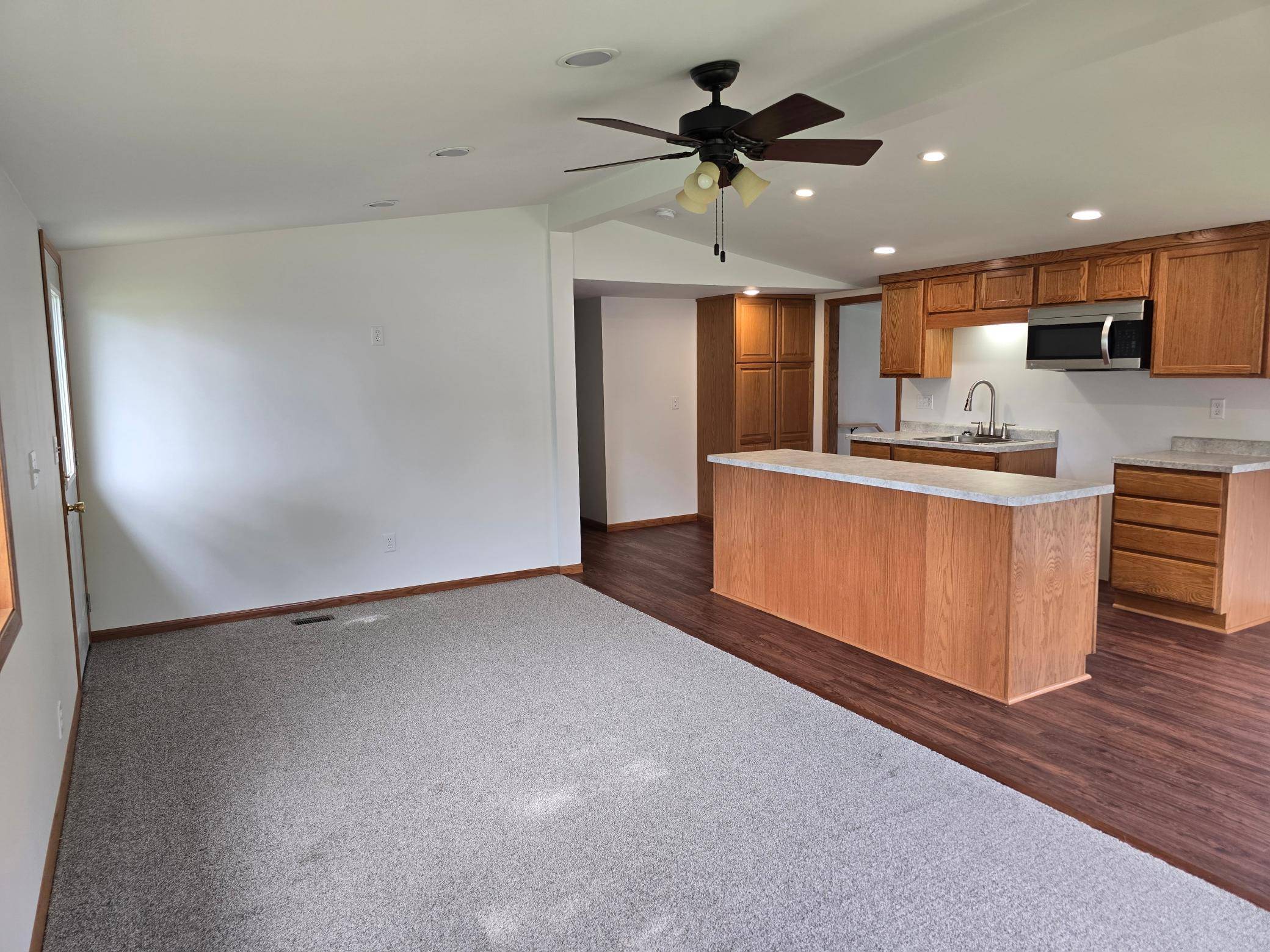 1561 Broadway ST, Bigelow, MN 56117