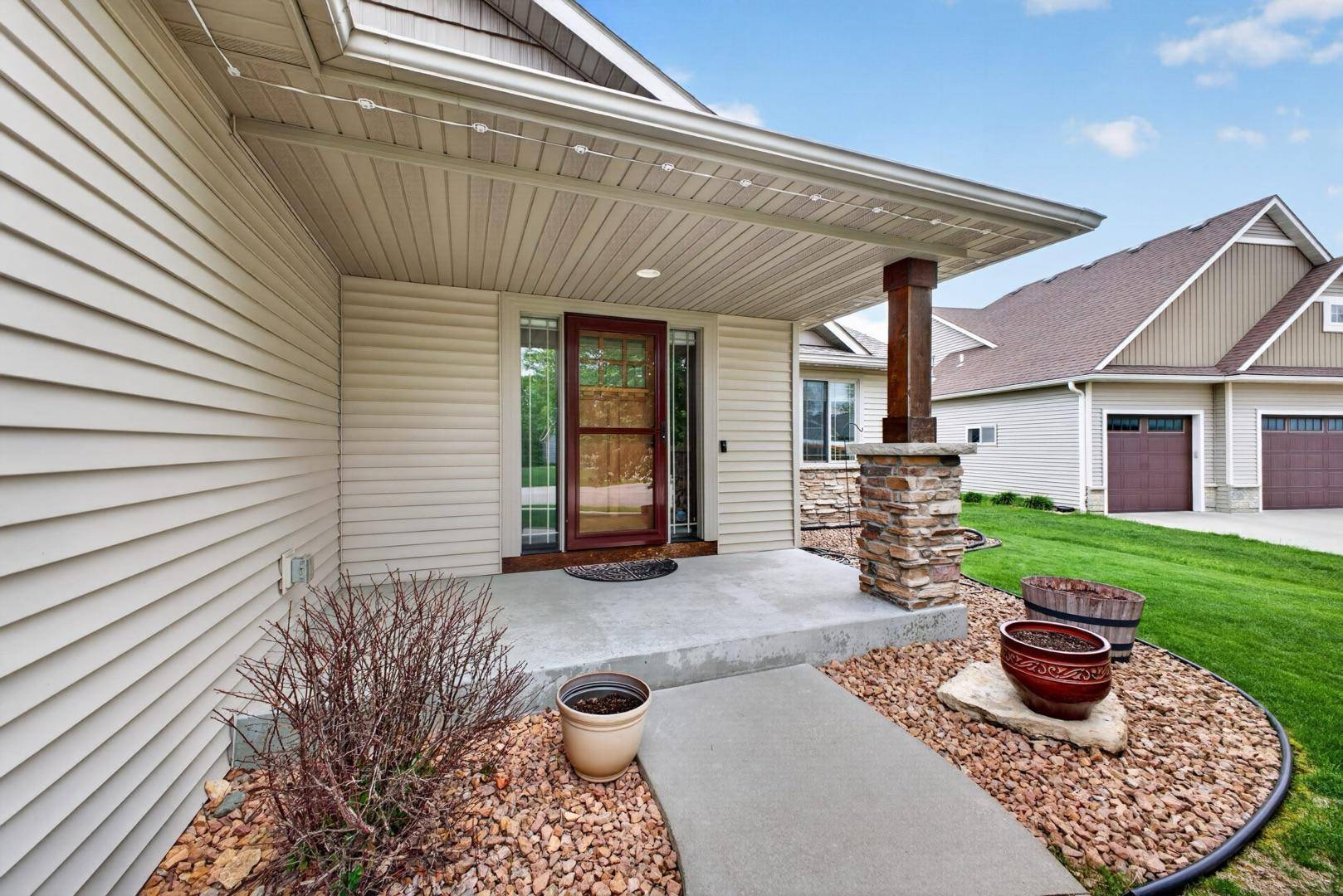 4201 Dodge LN NE, Rochester, MN 55906